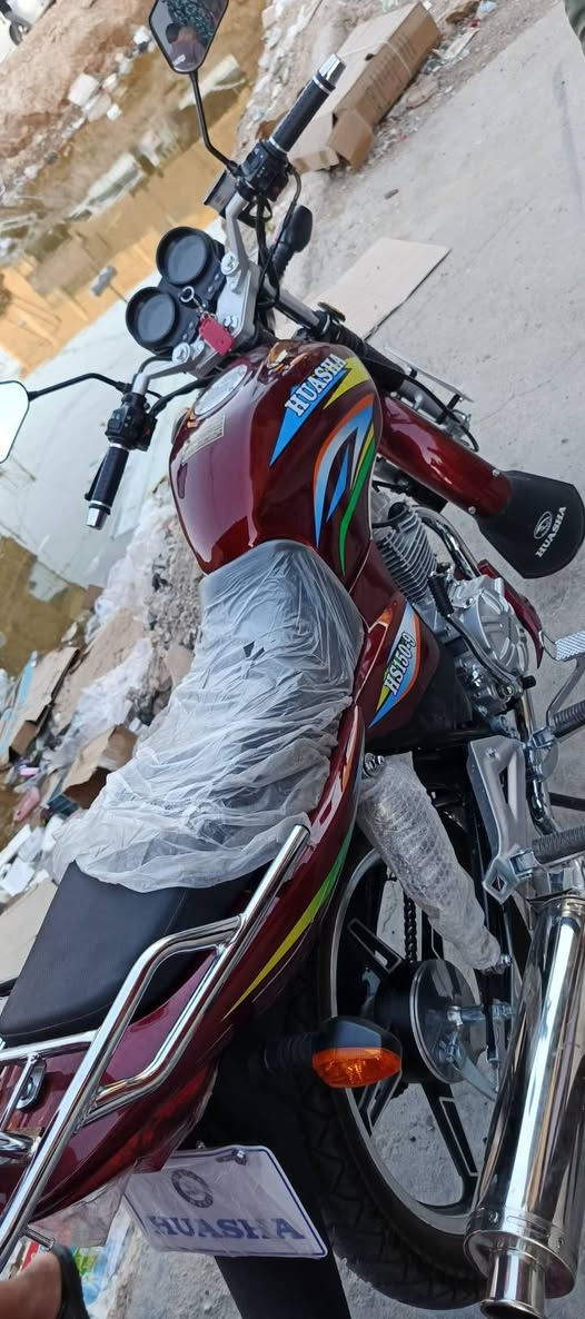 سلام عليكم إخوان لبيع دراجه هايوشه موديل 26 دراجه جديده ماشيه فقط 340 سويجات 3 بصمات 2 رقمي ***********  عنوان الأنبار القائم
