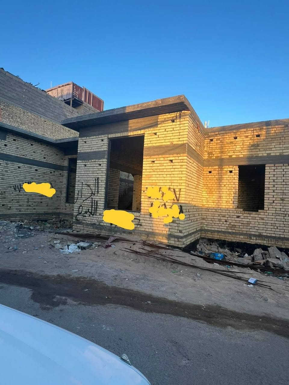 🏡 دار للبيع في أبو الخصيب – عويسان
📐 المساحة: 205 متر
📏 الواجهة: 16 متر
📏 النزال: 13 متر
🏠 نوع البناء: طابوك
📜 الطابو: صرف عرصة
🔹 تفاصيل الدار:
✅ غرفتين نوم
✅ ديوان
✅ مطبخ حار وبارد
✅ حديقة 3×2
✅ كراج 5×3
📍 الموقع: أبو الخصيب – عويسان
📌 يبعد 200 متر فقط عن شارع السايدين
💰 السعر: 150 مليون
☎️ للاتصال: ***********
📱 واتساب: *********** البصرة, العراق
