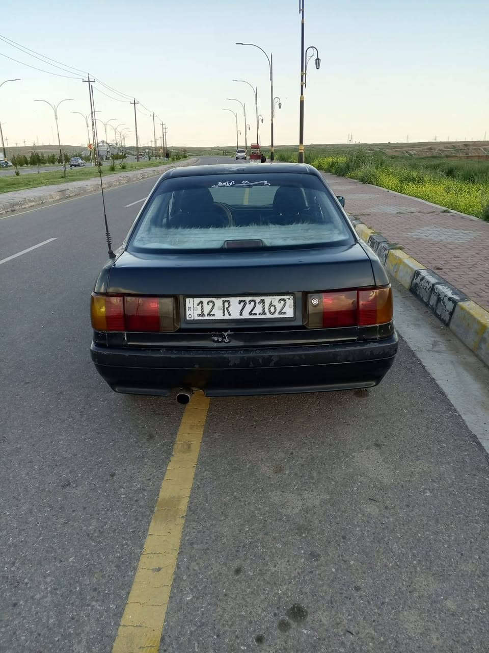 سلام عليكم سياره ودي للبيع موديل 1991 كير ومحرك وطخم شرط سياره بسمي كاربون بانزين موجود سعر 32 وبيهه مجال اي استفسار الاتصال على هاذا رقم ***********
