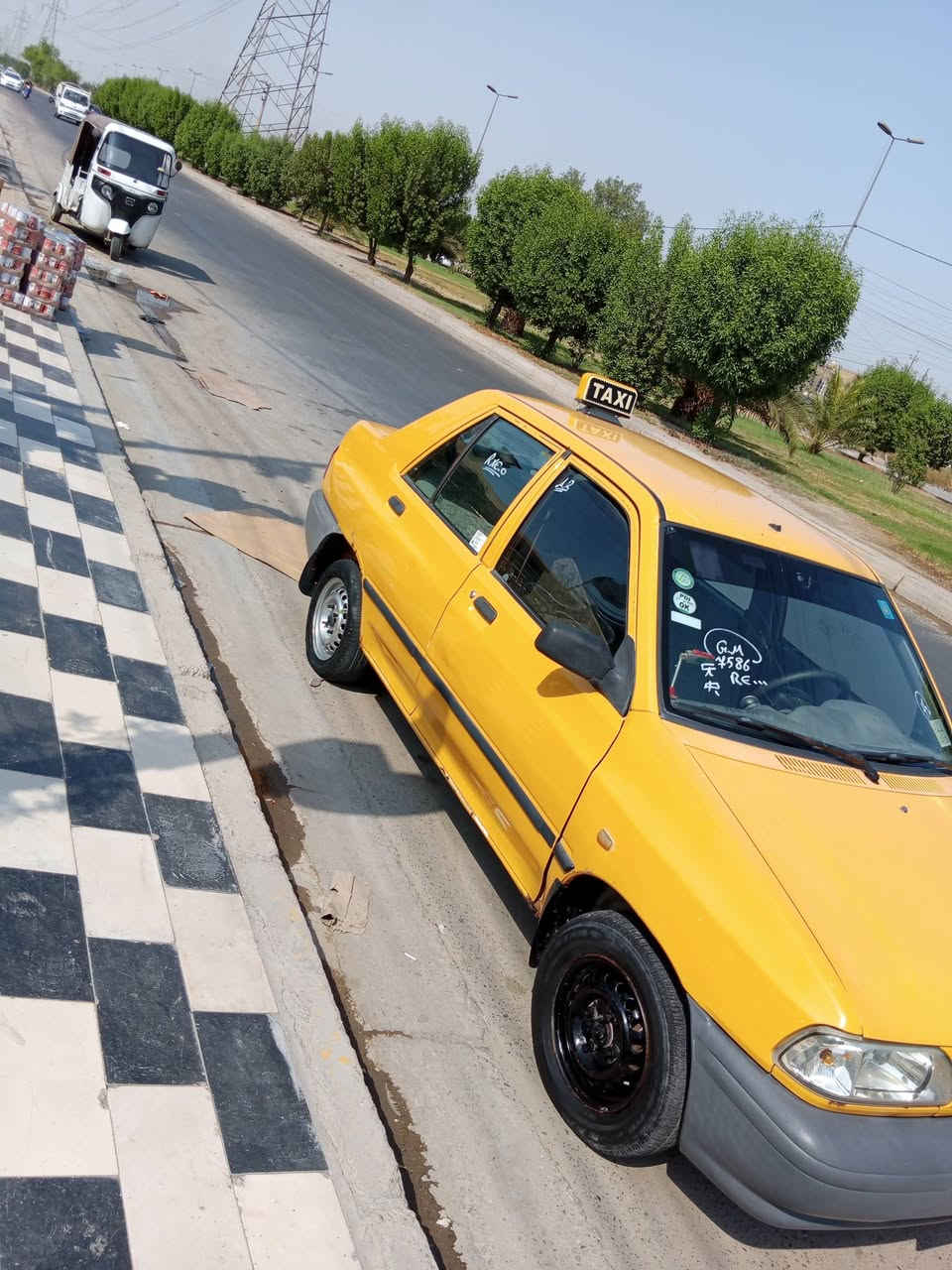 السلام عليكم 
سايبه موديل 2015 🚕
السياره بلاديه شواصي مكفوله وشوف العين كدامك 👀
السياره يرادله شوي ترتيب بيه خياس بل داير مال جاملغ 
اما الباقي كله نضيف محرك جديد مصار شهر من شاده
السعر 35 او مراوس مكاني بغداد الغزاليه اي استفسار رقمي ***********
