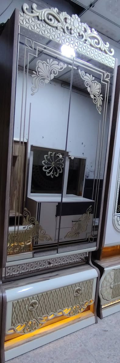 معرض مهند البجاري موصل حي البكر قرب شارع الاطباء لبيع وشراء الغرف النوم التركي المستخدم لدينا غرفه نوم تركي نظافه 100% تتكون الغرفه من 11 قطعه تخت مخزن طول الكنتور 4 امتار انارات الغرفه كله شغاله غرفه مودرن كلش حلوه تلوگ للعرسان
***********
معرض مهند البجاري موصل حي البكر قرب شارع الاطباء لبيع وشراء الغرف النوم التركي المستخدم لدينا غرفه نوم تركي نظافه 100% تتكون الغرفه من 11 قطعه تخت مخزن طول الكنتور 4 امتار انارات الغرفه كله شغاله غرفه مودرن كلش حلوه تلوگ للعرسان
