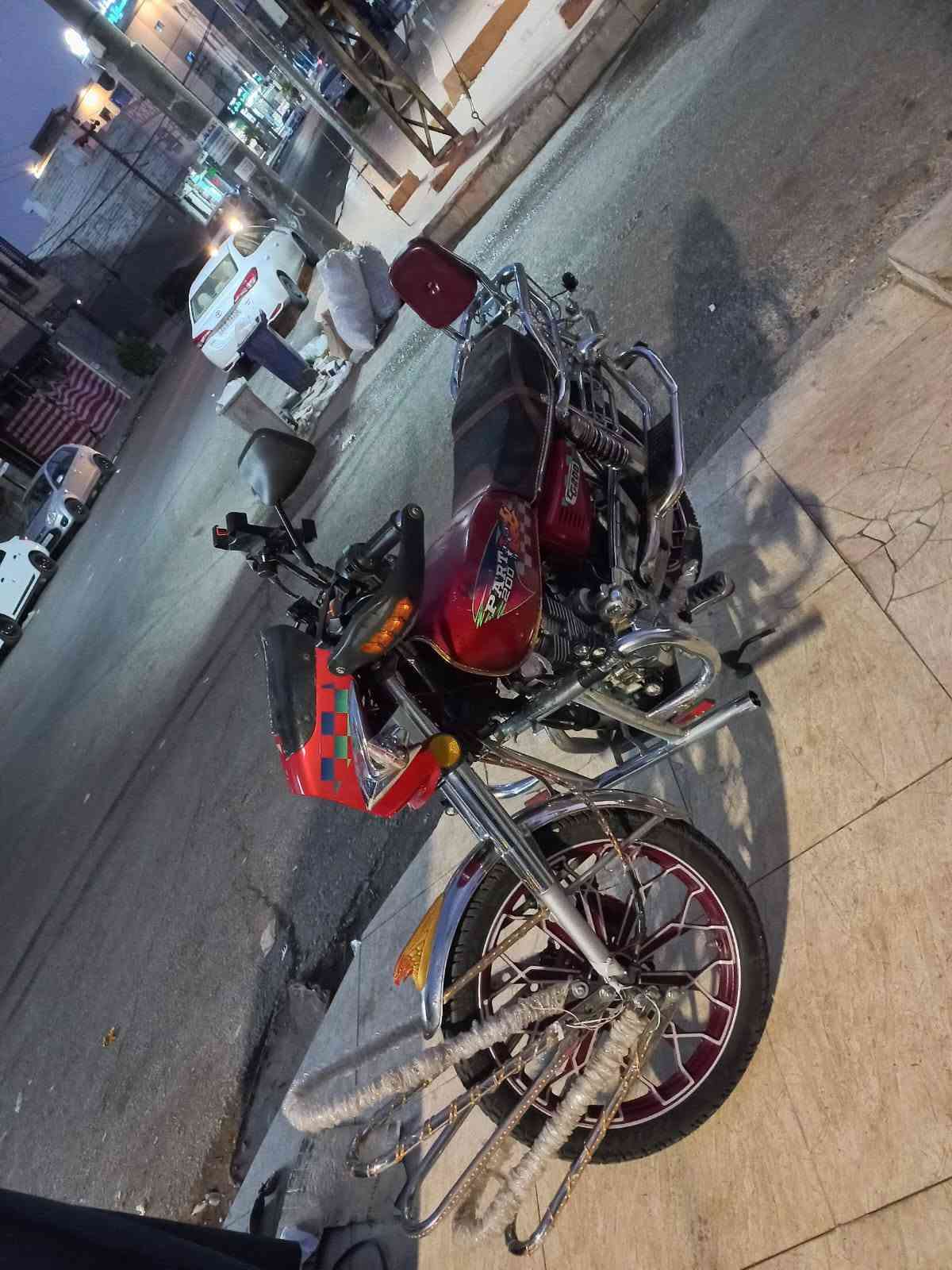 بارت ٢٠٠ • ٢٠٢٤ • ما بيها عيوب