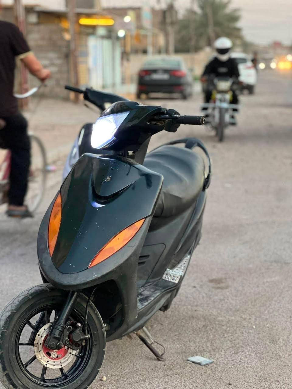 دراجه عدله نضيفه شلعه ومعدل لا لا تبخير ولا نضوح سعر350 وبيه مجال ***********
