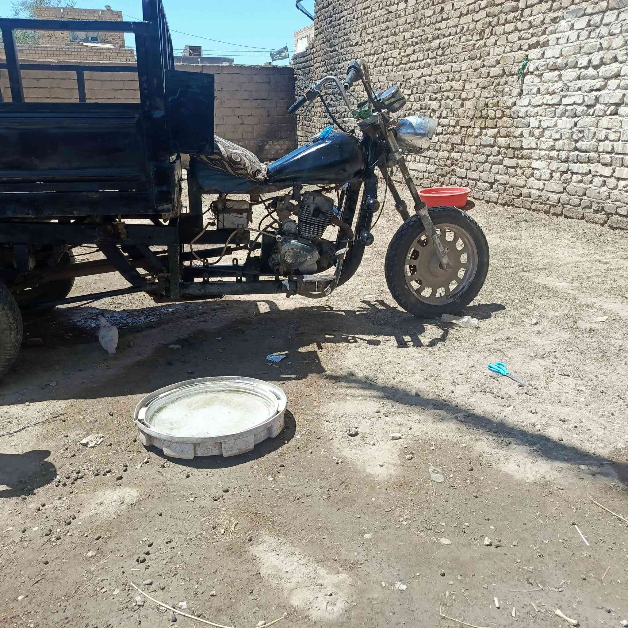 ستوته امتيار كلك سنويه ضايعه ابيع كلك موديل ١٣ستوته جاهزة نضيفه السعر 550بيه مجال قليل حك ***********
