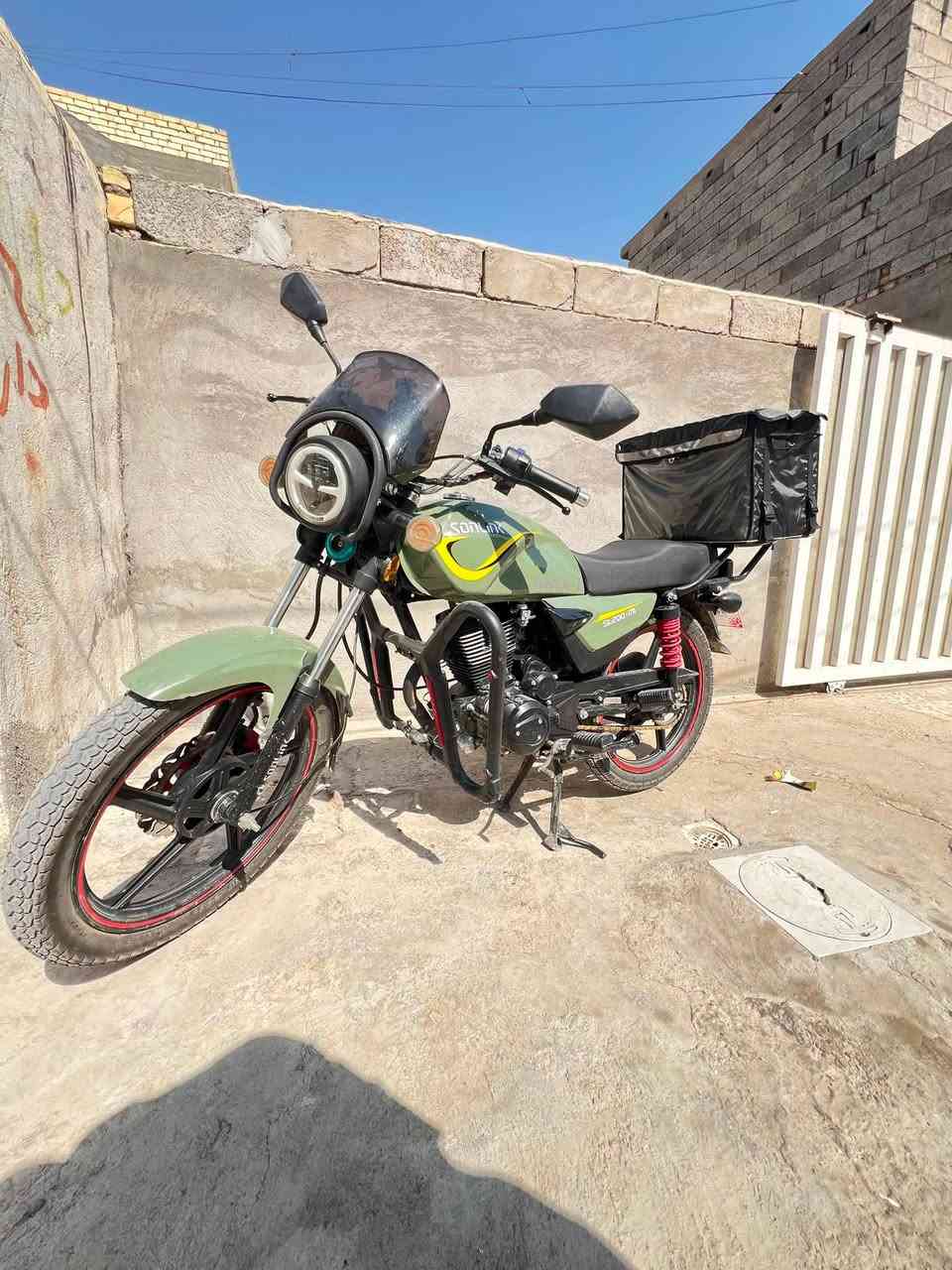 سلام عليكم دراجه البيع جديده كبل لشارع برقي ما مفتوح بيهه السعر 900بوبيهه مجال خواني ***********
