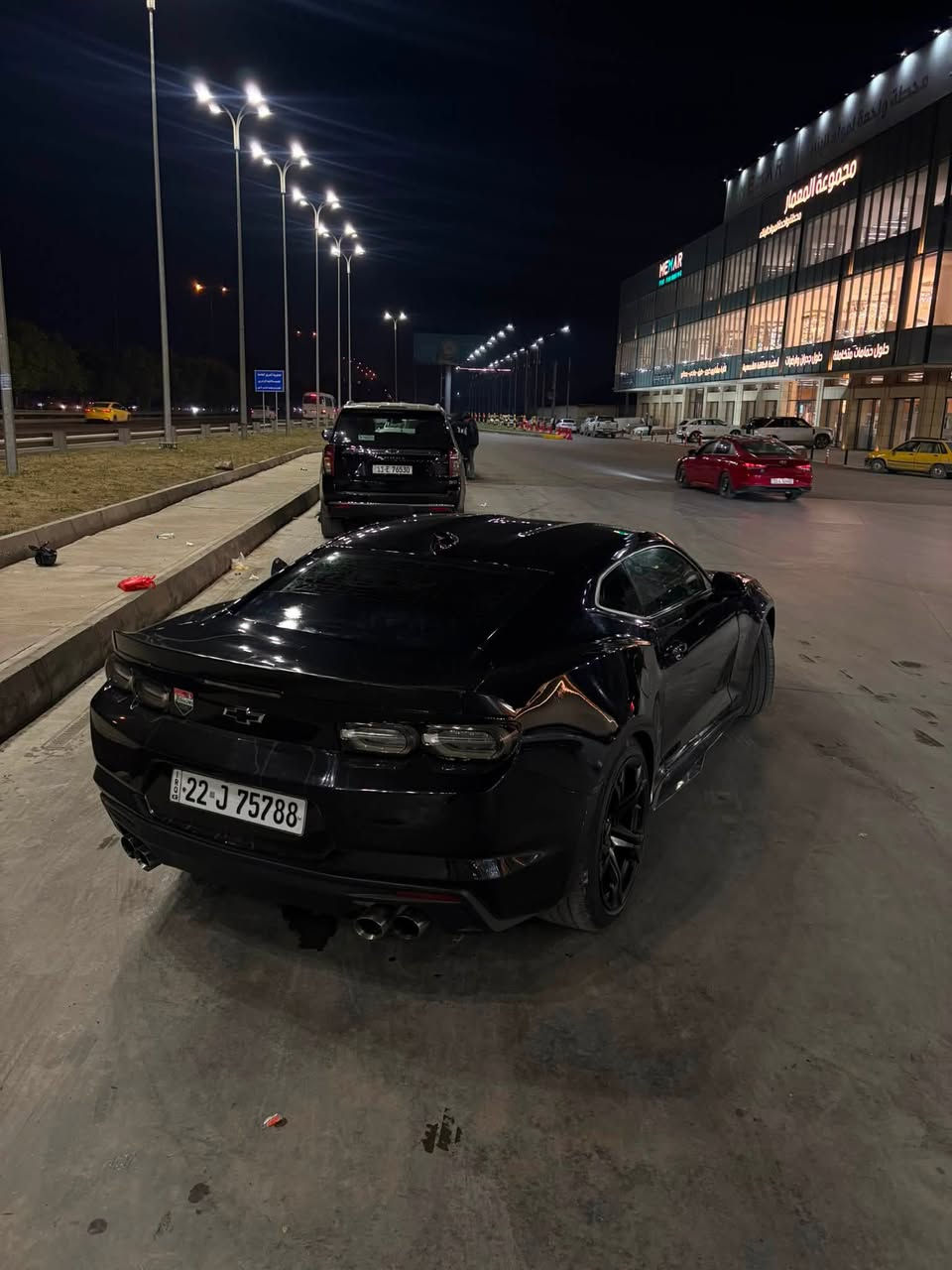 السعر 148 ورقة 
كمارو 2021
V8 6200cc 
8 سلندر
ماشية 75 الف miles 
6 قطع
- 3 قطع كلير امريكا 
- 3 قطع صبغ 
بدون دواخل  

مكينة كير بلادي

***********
اربيل
