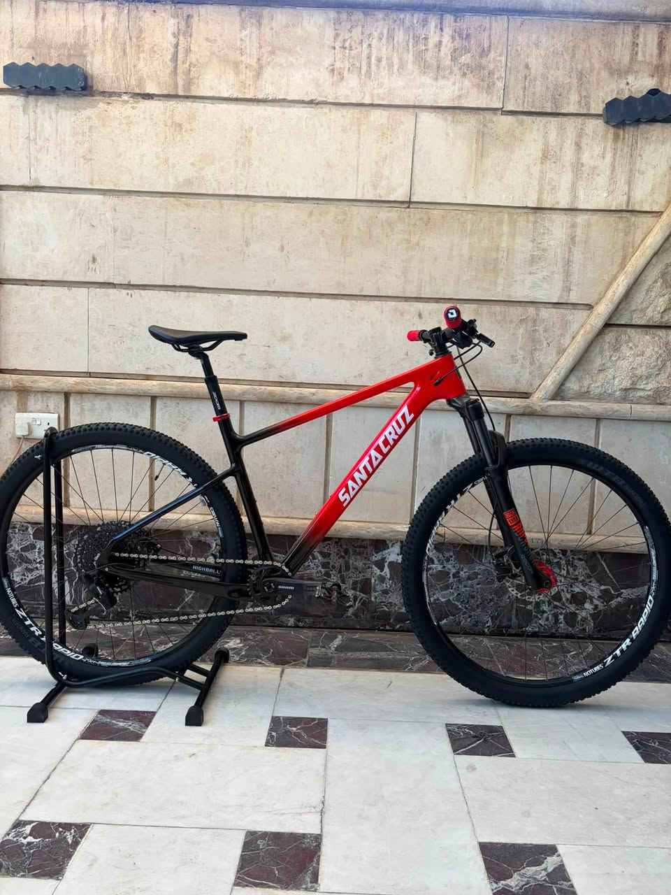 السلام عليكم🌟
للبيع SANTA CRUZ HIGHBALLcc
المعدن كاربون 
حجم الفريم L
حجم التاير 29 
كروب سيت SRAM SX
دبل ROCKSHOX RECON 
تايرات من شركه WTB بنضام الچوبلس
وياله من شركه ZTR RAPID
قبضات من شركه odi
ستيرن كاربون 
رگبه كاربون 

للتواصل/***********☎️
مكاني بغداد زيونة 710📍
يتوفر توصيل جميع انحاء العراق🚚
