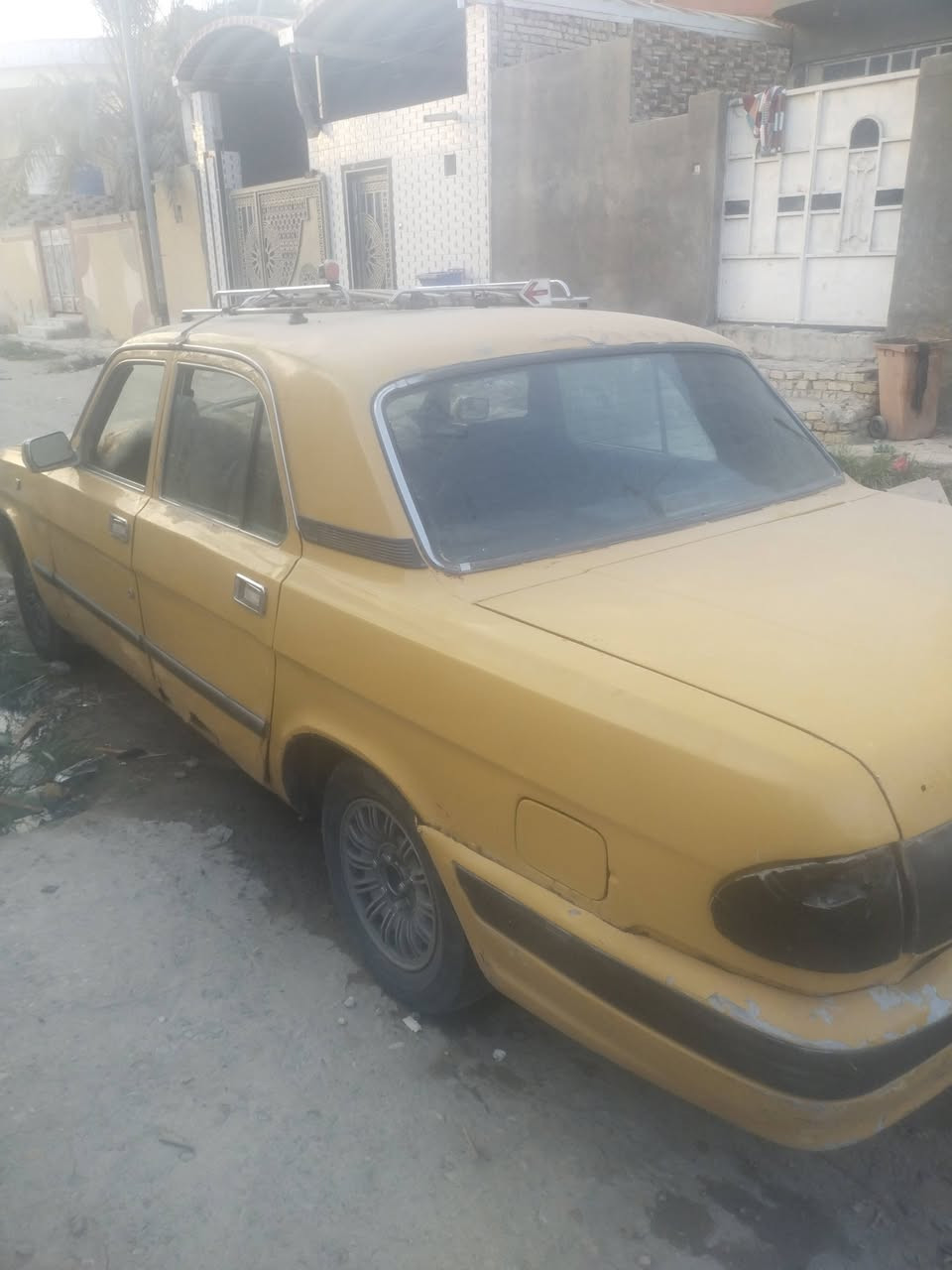للبيع • موديل مجهول • معلومات ناقصة