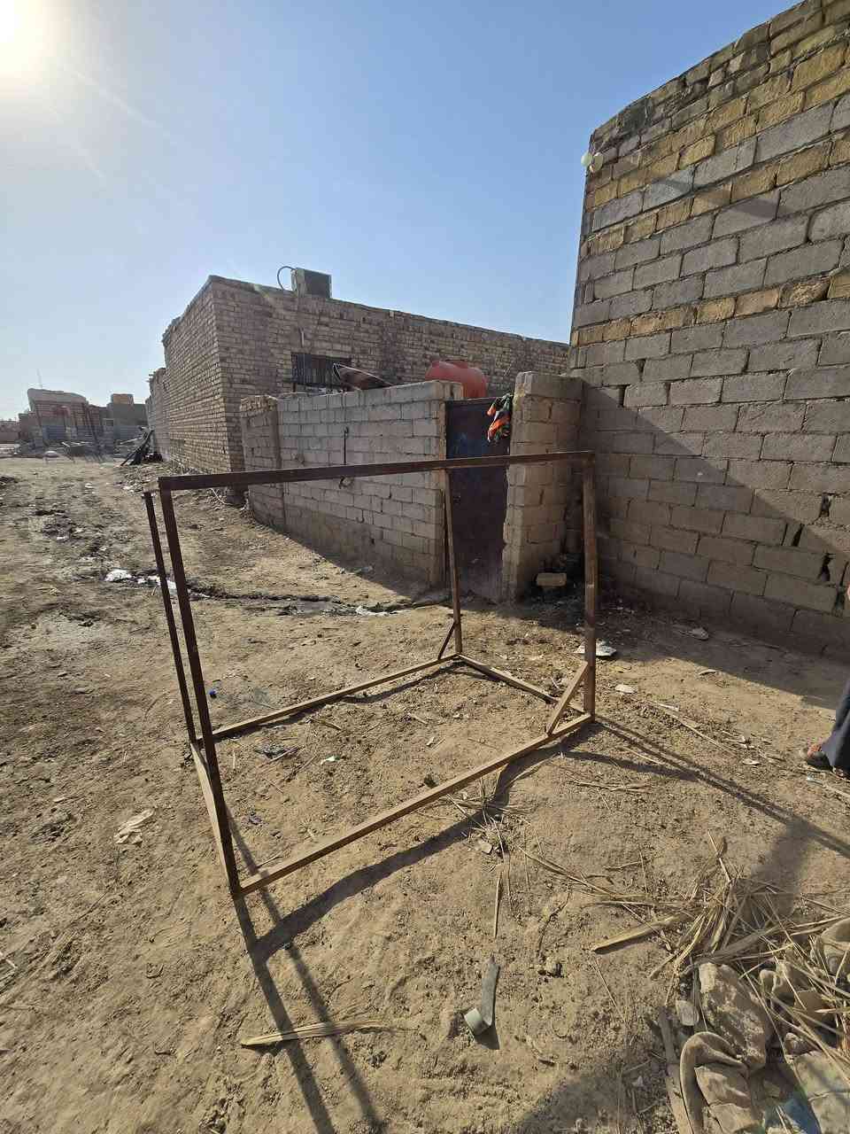 السلام عليكم عماريه مال ستوته تفصال حديد ثقيل سعر 65وبيها مجال رقم ***********
@إشارة
