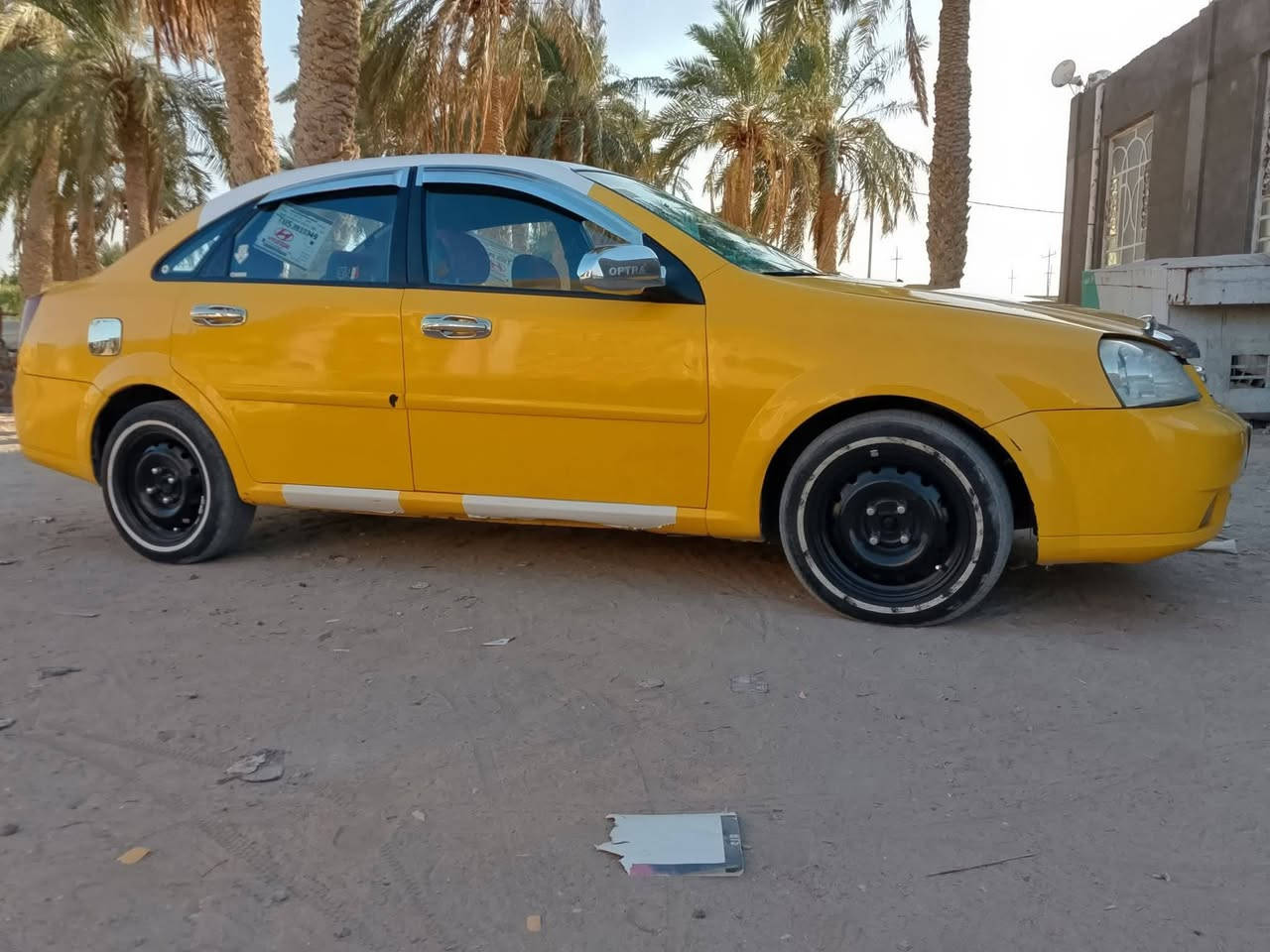 اوبترا ٢٠١٠ • مكينه جاهزه • اصفر