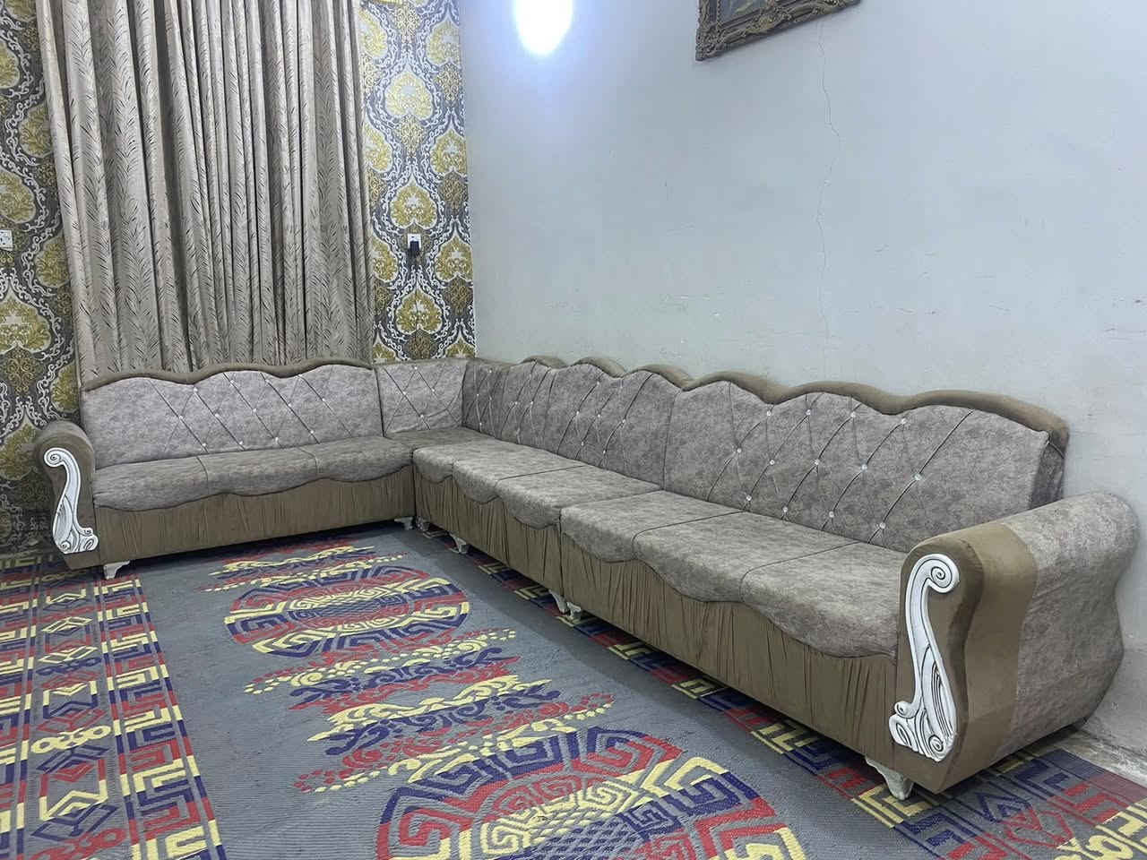 كنب • لا تفاصيل