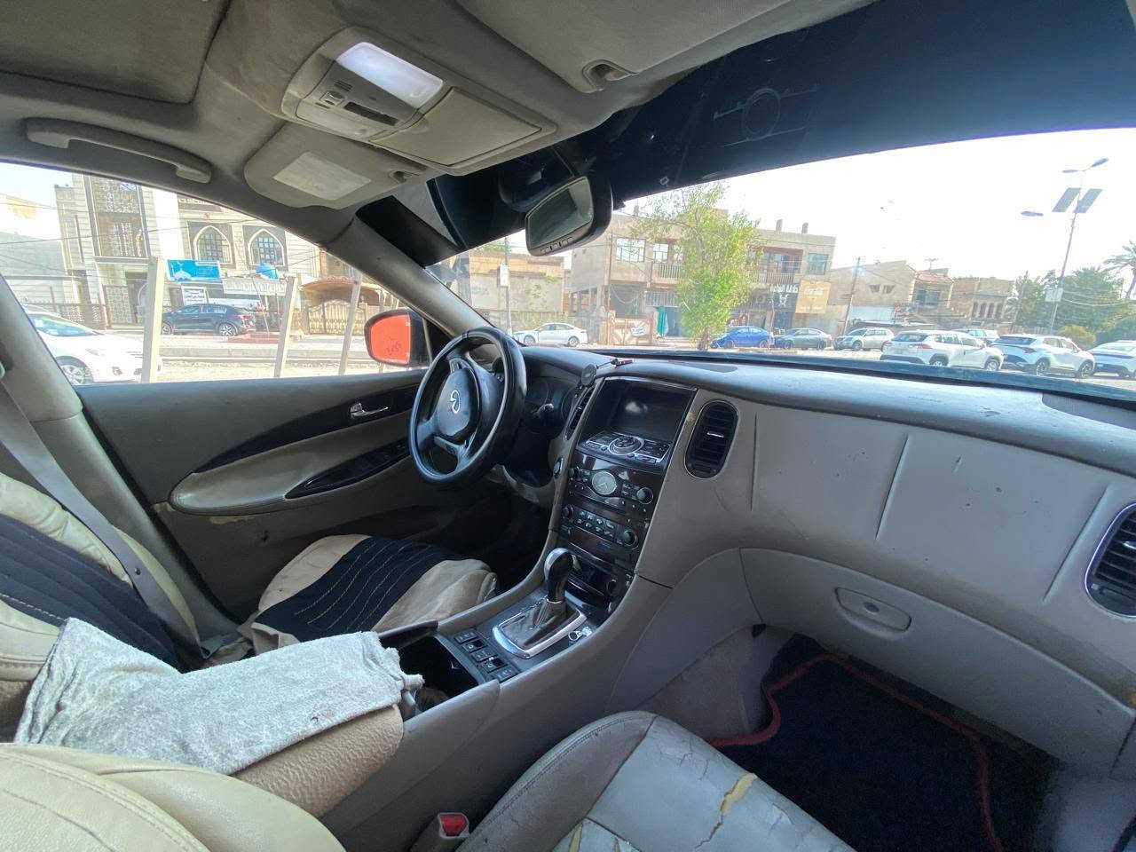 السلام عليكم انفنتيex35 للبيع او مروس بيه اربع
قطع بدون دواخل صبغ أحزام للجماله كير مكينه مكفول تبريد شغال مواصفاته معرفه فول سياره خير من الله. شغل وطلع وين ماتريد
السعر 65 بيع مستعجل 
بغداد حي العدل شارع الأسواق
اي شي تريد انتصل واني خادم  ***********
