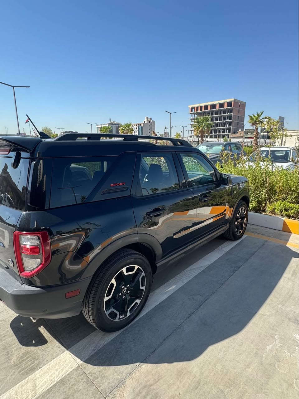 Ford Bronco sport  2022
فورد برونكو ٢٠٢٢ 
OUTER BANKS 
فول فول مواصفات اعلى فئه 
سلايد 
كشنات كهرباء ومساج كشن السائق
بصمه عدد ٢ 
هيتر كشنات 
هيتر ستيرن 
تبريد قطعتين 
تبريد الجهتين الاماميه منفصله التحكم 
شاشه 
كامره خلفيه وحساس 
تنبيه اصطدام 
تنبية راحه السياره
شاشه كار بلي - اندرويد
اوتو ستوب
اوتو هولد 
تشغيل عن بعد 
5 انظمة قياده
سايد بريك بصمه 
4*4 
اوتو لايت متحرك 
جلد مميز قهوائي
قاصه 
دخول ابواب على الرمز 
فول فول مواصفات وبعد بيها مواصفات كثيره 
محرك 1500 
كلين امريكا 
قطعه صبغ بنيد حادث بسيط جدا داخل العراق
وتعديل على البارد في الجامرلغ 
ارباك سليم كامل 
تايرات ٤ جديده جداً 
ماشيه 46 mil فقط
السعر ١٦٧ ورقه 
تحويل مباشر
*********** السليمانية, العراق
