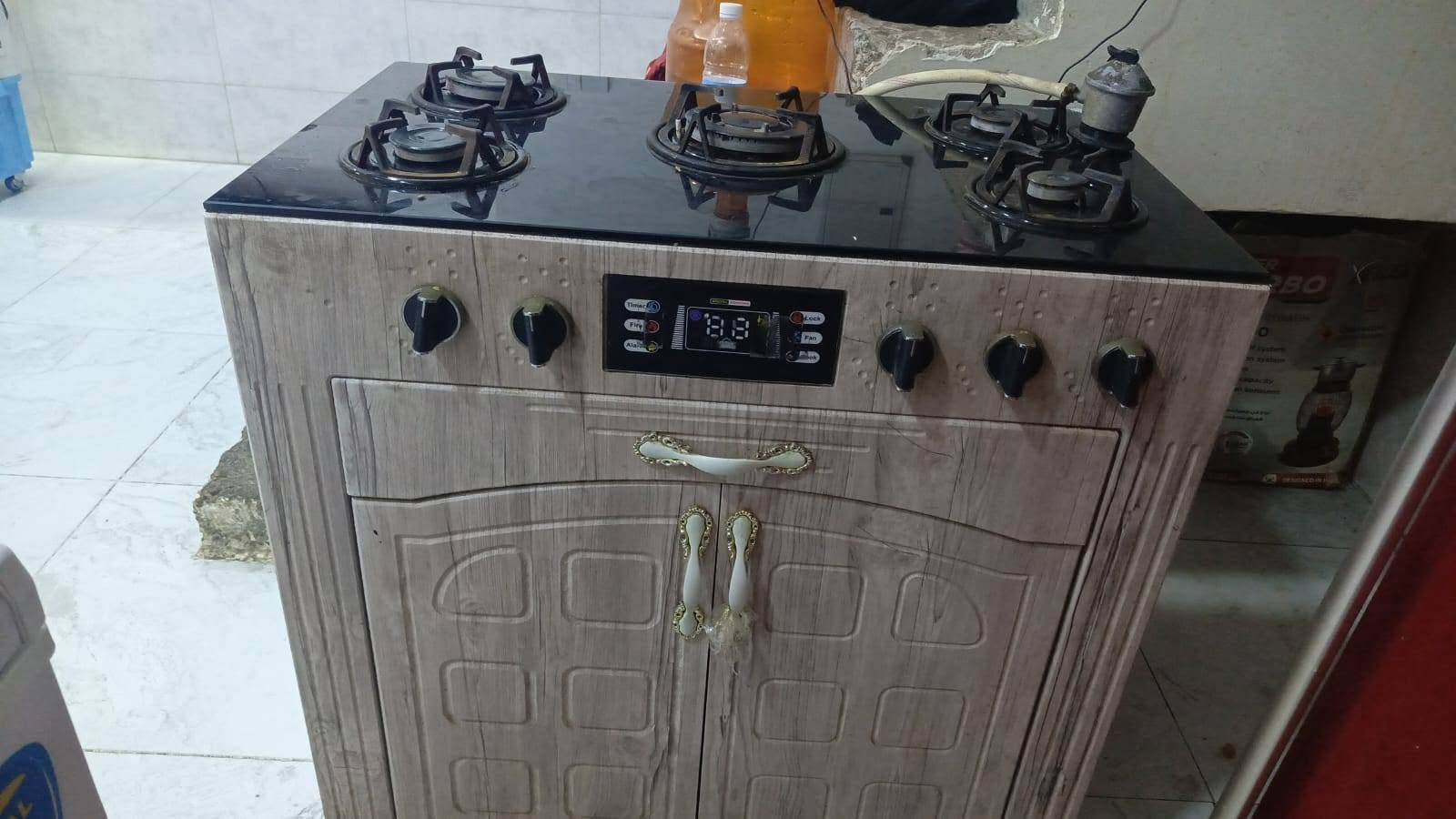 أغراض للبيع بسعر مناسب جدا 
للمراسله خاص. او الاتصال بالرقم 
***********
عنوان الثعالبه قرب سيطره الشعب
