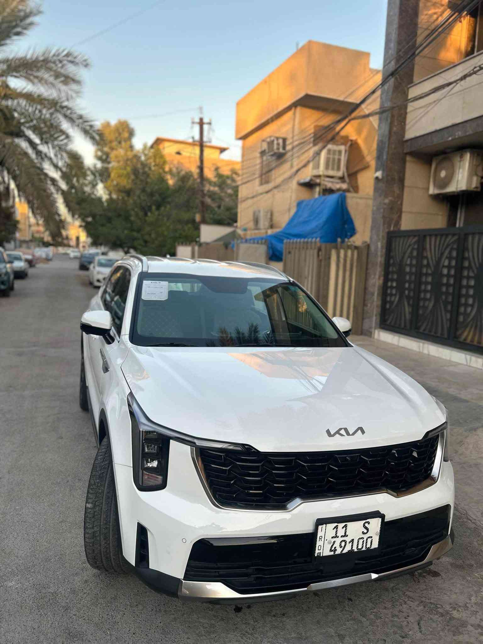سلام عليكم من رخصت الآدمن سورنتو موديل ٢٠٢٥
وكالة الدولية ماشية ١٨ الف وقابل للزياده فول مواصفات ماعدا فتحة السقف تحويل مباشر السيارة رقمها بغداد مواصفات السيارة 

اربع كامرات 
داتا شو
تشغيل عن بعد وقيادة ذاتية 
بصمة باب السايق وبصف السايق
تحكم كهرباء بالكشنات الأمامية
ويل ٢٠

مكان السيارة بغداد منطقة الصليخ مقابل المتسوق ماركت شارع ال ٤٠٠ السعر ٣٢٠ ورقة وبيها مجال قليل السيارة للأستفسار الأتصال ع الرقم ***********
