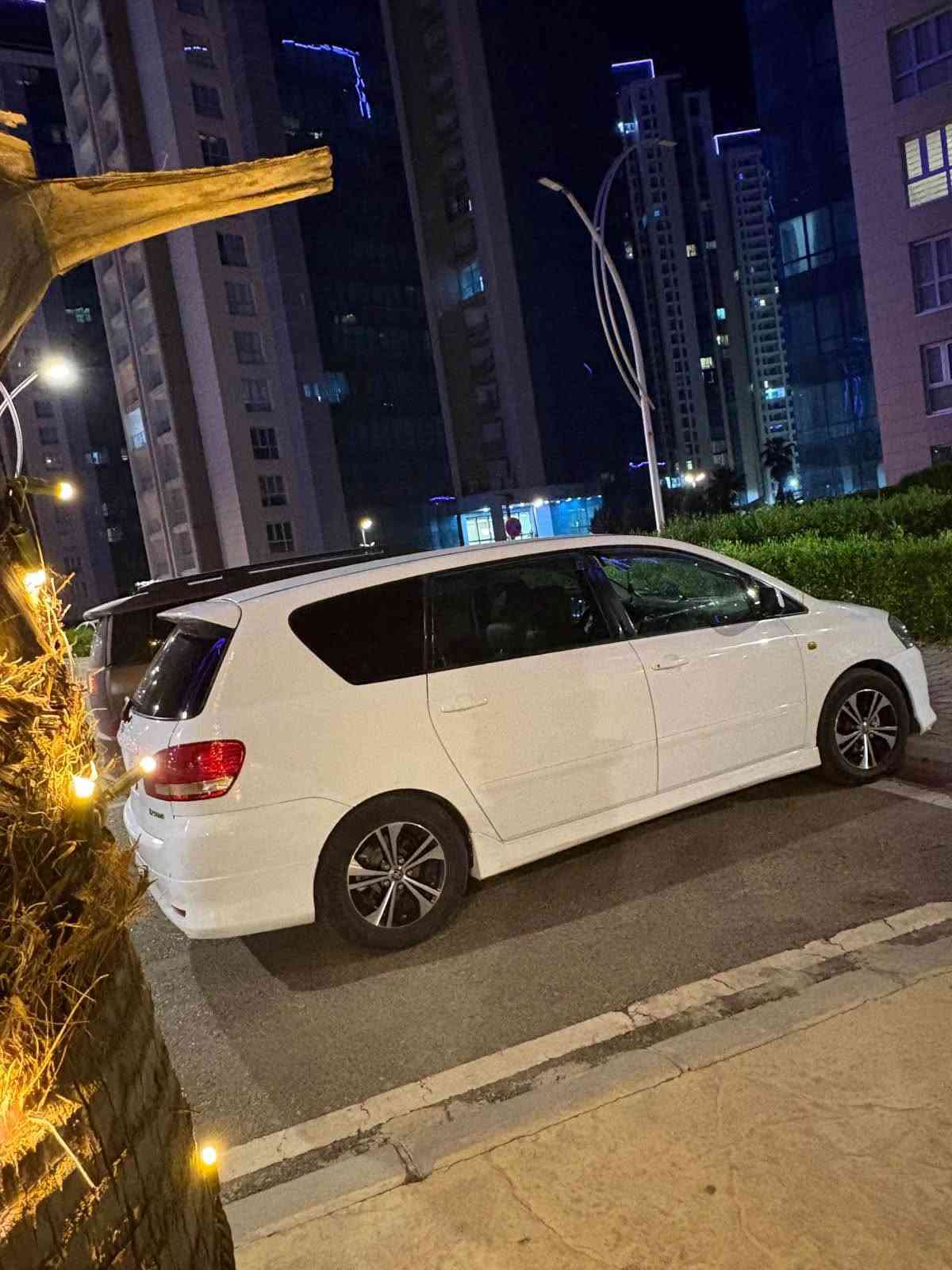 مديل ٢٠٠٢ • عادي • الزبير