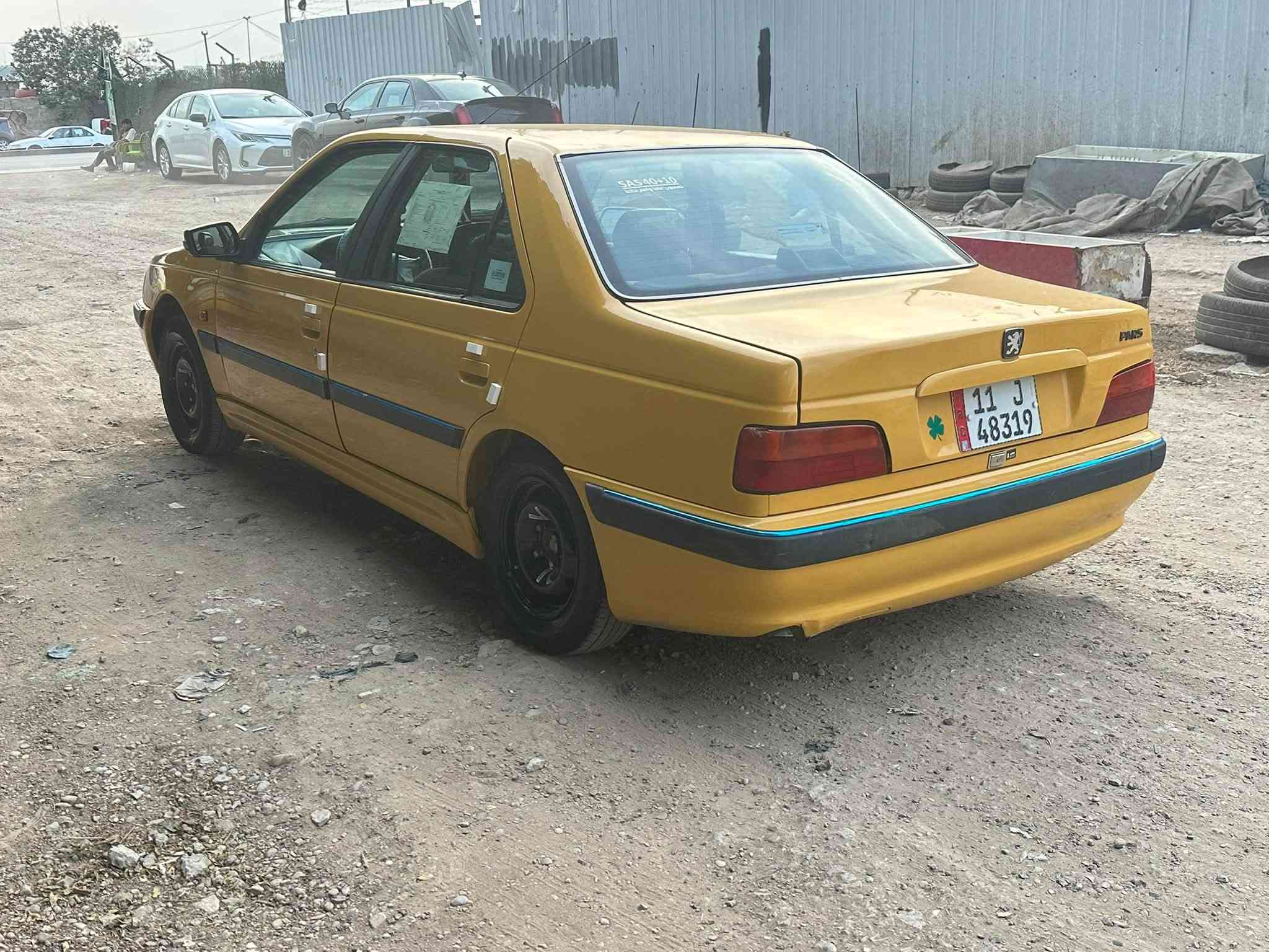 بيجو بارص • ٢٠١٥ • صبغ فقط