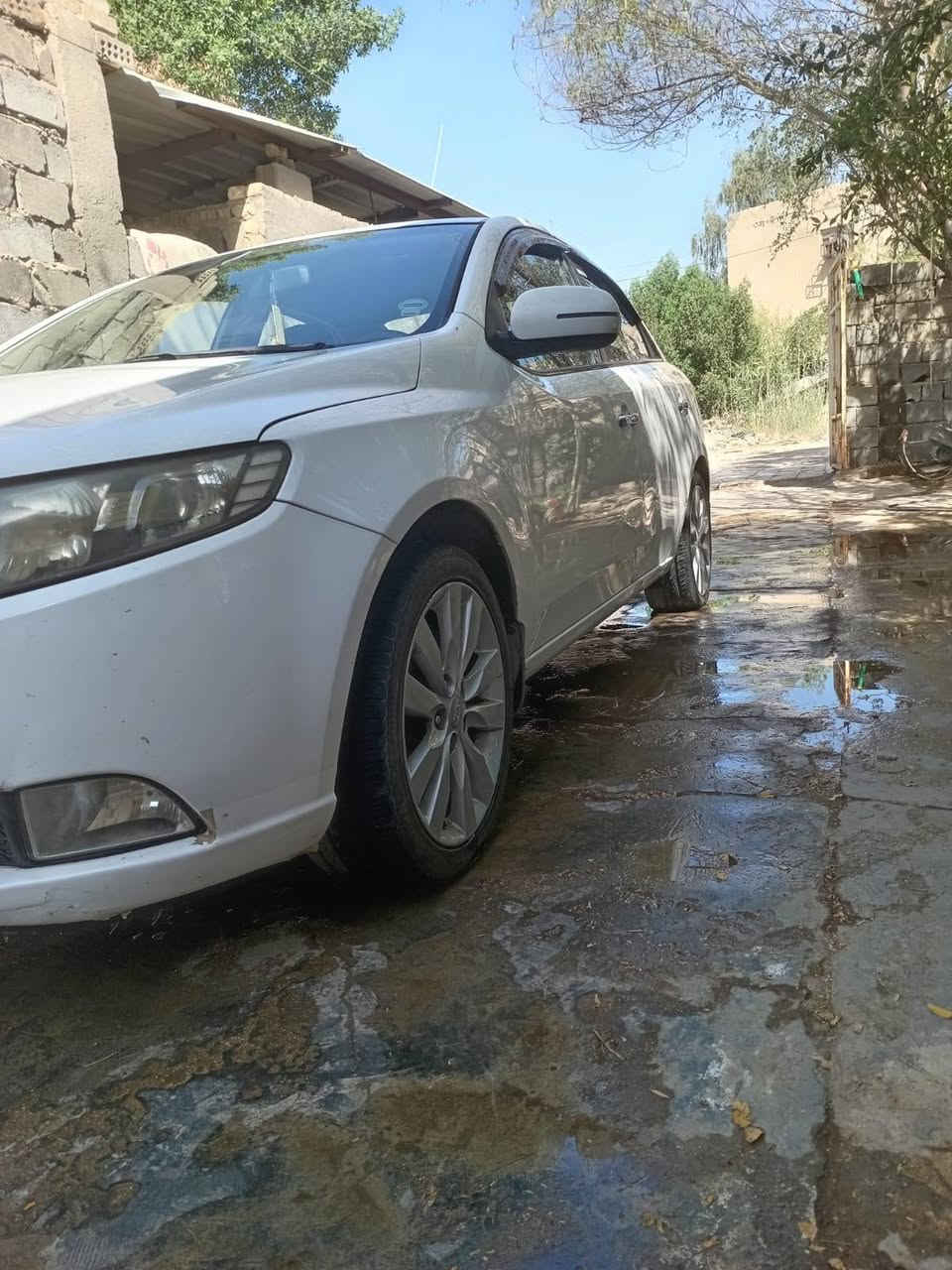السلام عليكم كيا سيراتو ٢٠١٢ خليجي محرك ١٦٠٠ سياره جديده بيها ظربه بلجنطه خفيفه ماواصله الحوض رقم سليمانيه سنويه ل٢٨ السعر ١٠٠ مكان الاسكندريه الاسكان ***********
