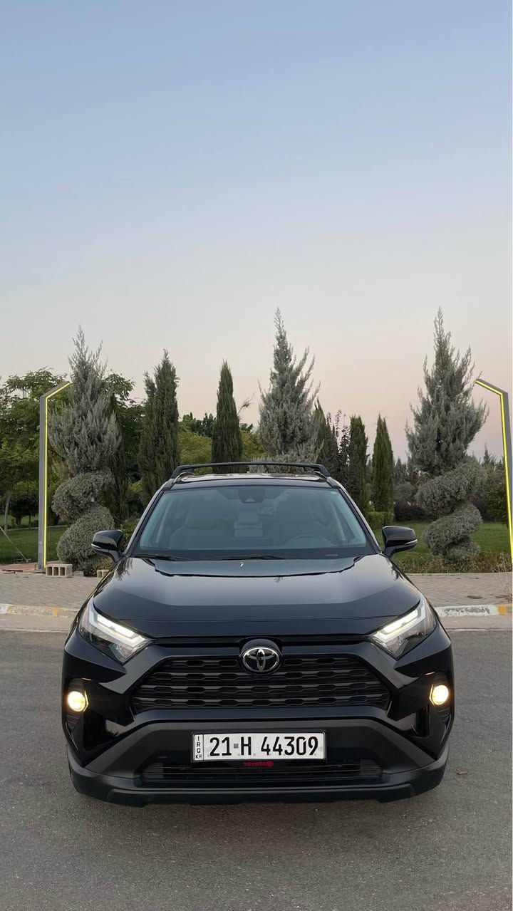 سڵاوتان لێبێت Rav4 مۆدێل ٢٠٢٤ سەیارەکە مواسەفاتی xle یە تەنها 68,000کم ڕۆشتووە ، تەنها دەرگای سایەق گۆڕاوە بە بیلاد گێڕ و مەکینەی بەشەرت مەکینە ٢،٥ لتر ٤ بستۆن 
مواسەفات:
بەسمە 
٤ مۆدی لێخوڕین
ئاوێنە کارەبای+هیتەر+ڕادار
تەبرید مەرکەزی
شاشە
کامێرا
نرخی ٢٤٧ وەرەقەکەو کەمێک مەجال
ژمارەی مۆبایل:***********
WhatsApp&Viber✅ السليمانية, العراق
