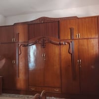 غرفه اخشاب كامله خشب صاج قديم للبيع المكان بغداد السعر خاص للتواصل 078...
