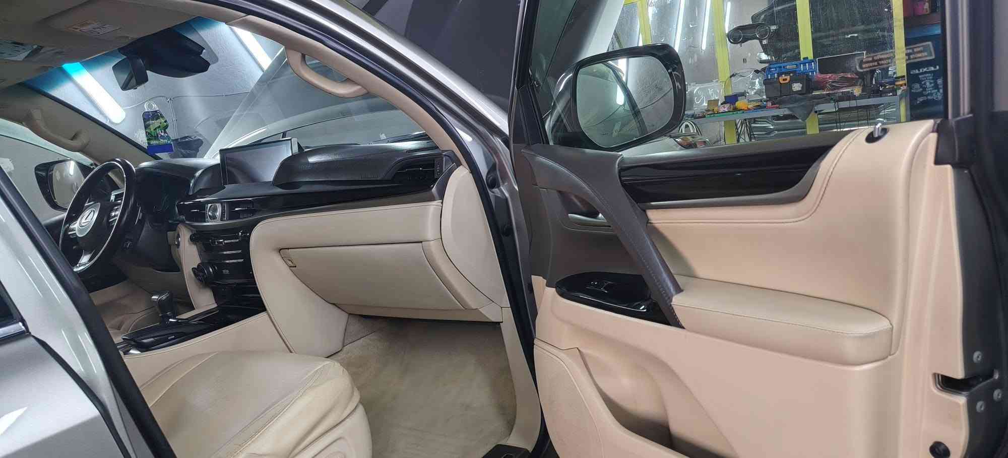 لكزس LX 570 • ٢٠١٦ • رقم بغداد