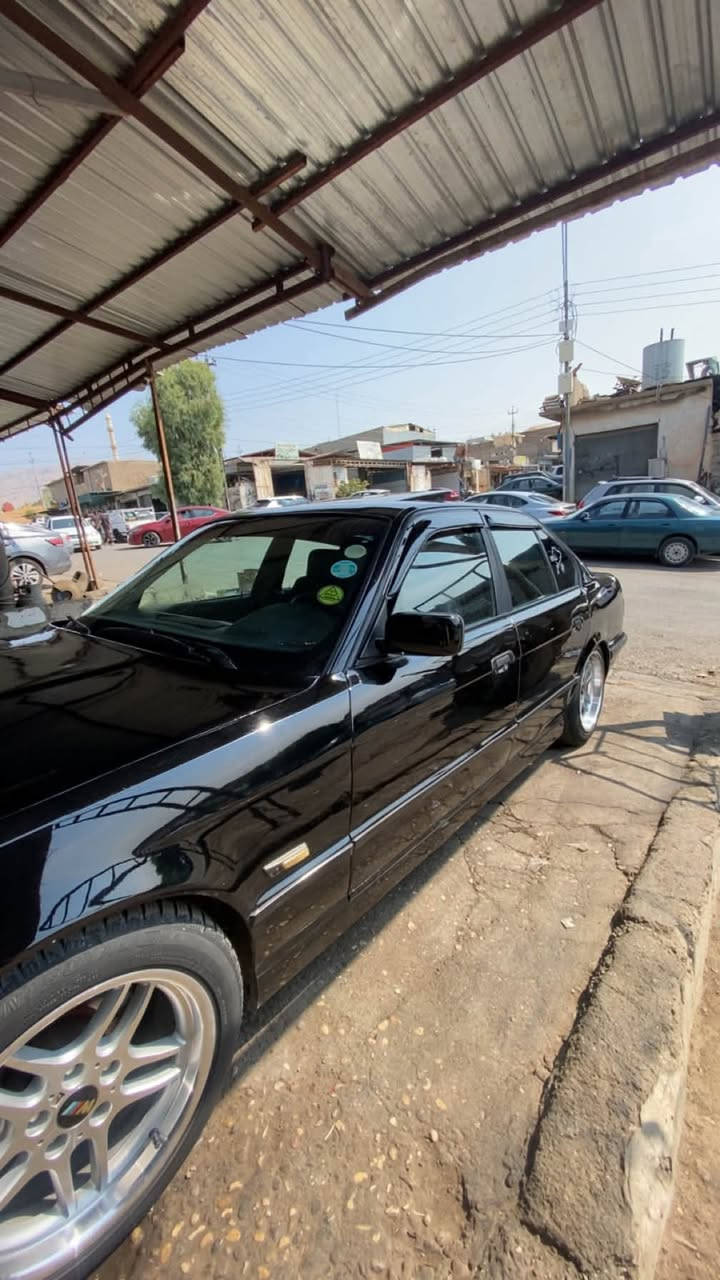 بي ام دبليو ٥٢٠ • ١٩٩١ • رقم اربيل