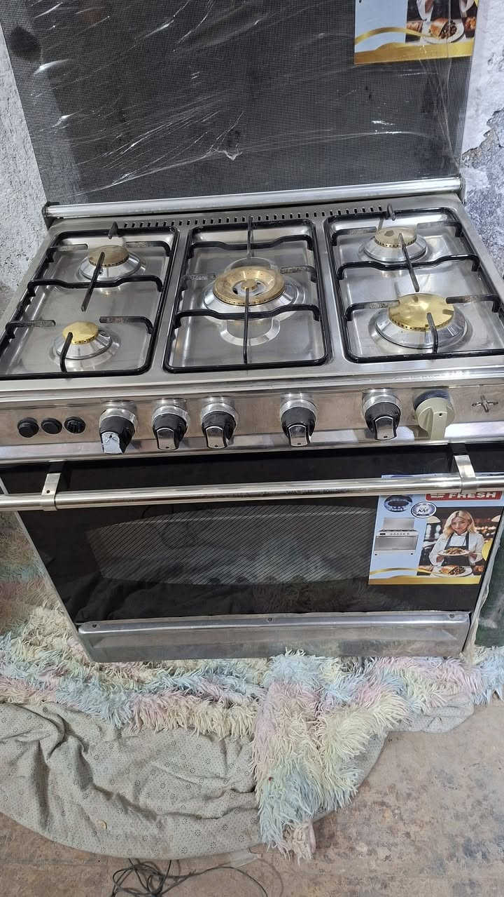 طباخات غاز مستخدمة بحالة ممتازة جداً! 🧑‍🍳🔥
طباخات غاز مستعملة  للبيع (نظيفة جداً وشبه جديدة)، مفحوصة وشغالة 100% ونارها زرقاء وقوية.
​✨ مواصفات ومميزات الطباخ:
​الحالة: مستخدم نظيف جداً وبحالة ممتازة (كل عيونه والفرن شغالين تمام).
يوجد لدينا استبدال طباخ القديم مع فرق السعر الطباخ خمس عيون ٢٠٠واربع عيون ١٢٠ مكاني كربلاء فريحه خلف شركه رنا للاستفسار واتساب أو خط ***********
