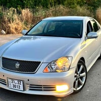 سەرەتا بە ناوی خوای گەورە و میهرەبان  تۆیۆتا کراون شاهانە مۆدیل 2005 1...