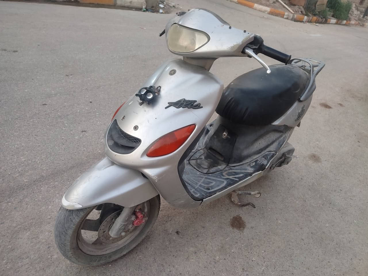 سلام عليكم دراجه اكزز للبيع عوزه تجفيت سوق الشيوخ ب 175
***********
