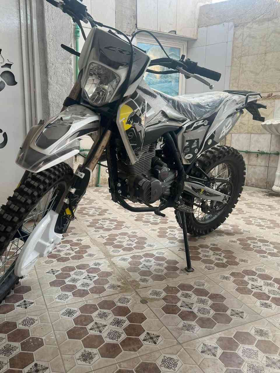 قفاز • ٢٠٢٥ • زيرو