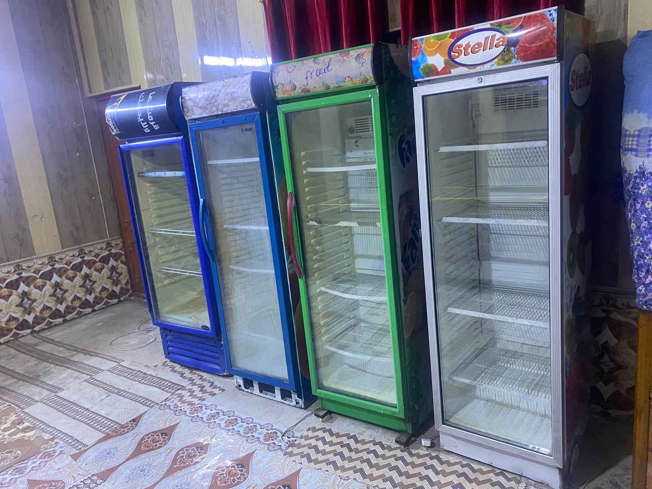 عارضات عامودي • ٨ قطع • ايكور تركي ٢٫١م