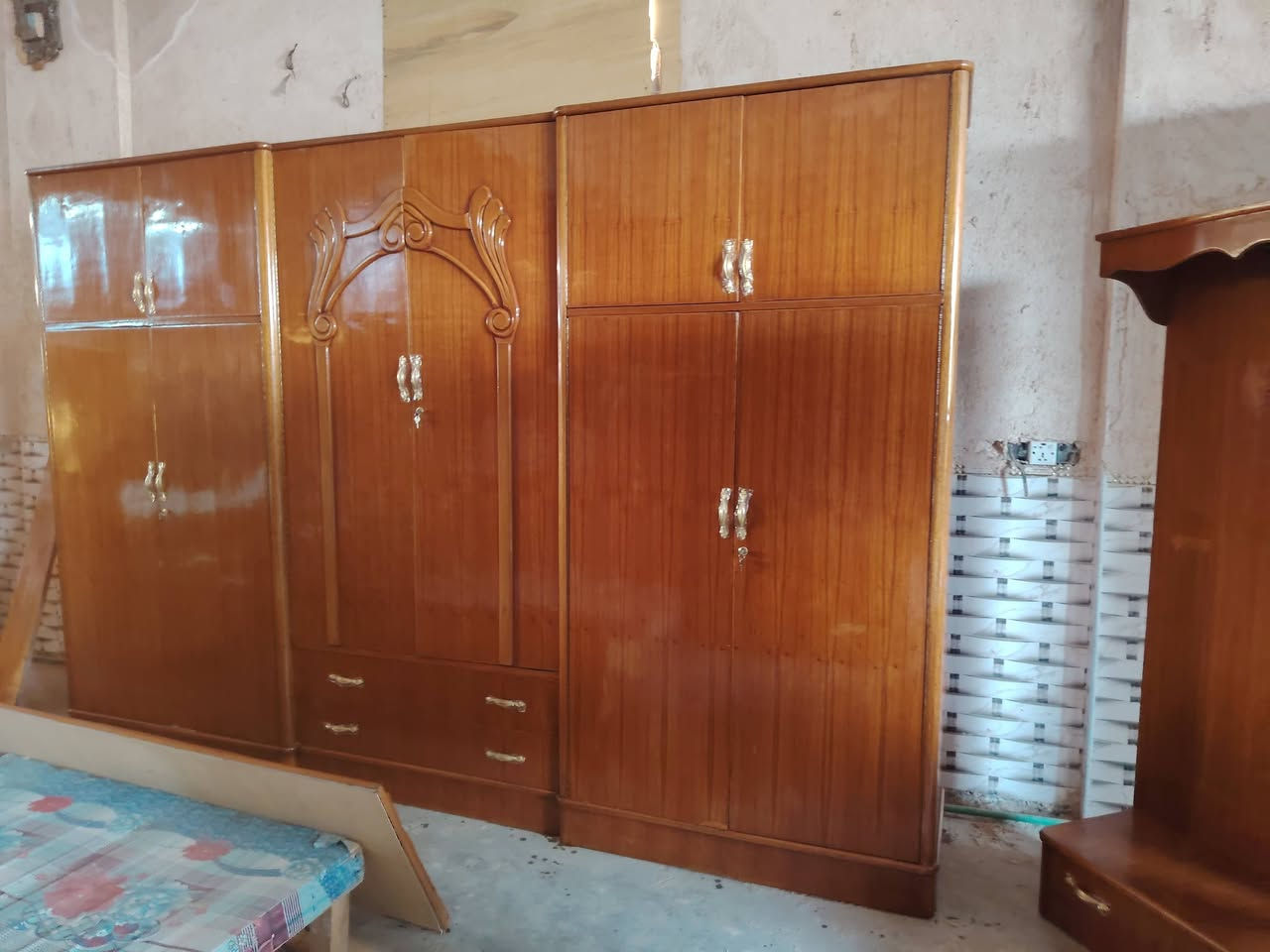سلام عليكم غرف نوم صاج طابقين للبيع شراي هذه رقمي ***********
