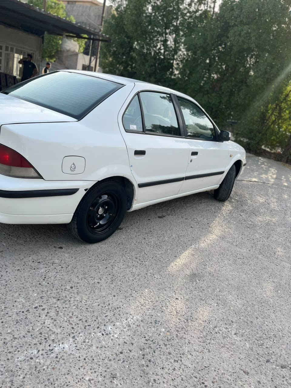 سمند موديل 12رقم بغداد الساره حلوه وضيفه ومكينته ناعمه بس بيه الصونده مال تبريد 48وبيه مجال حك الجيه ***********
