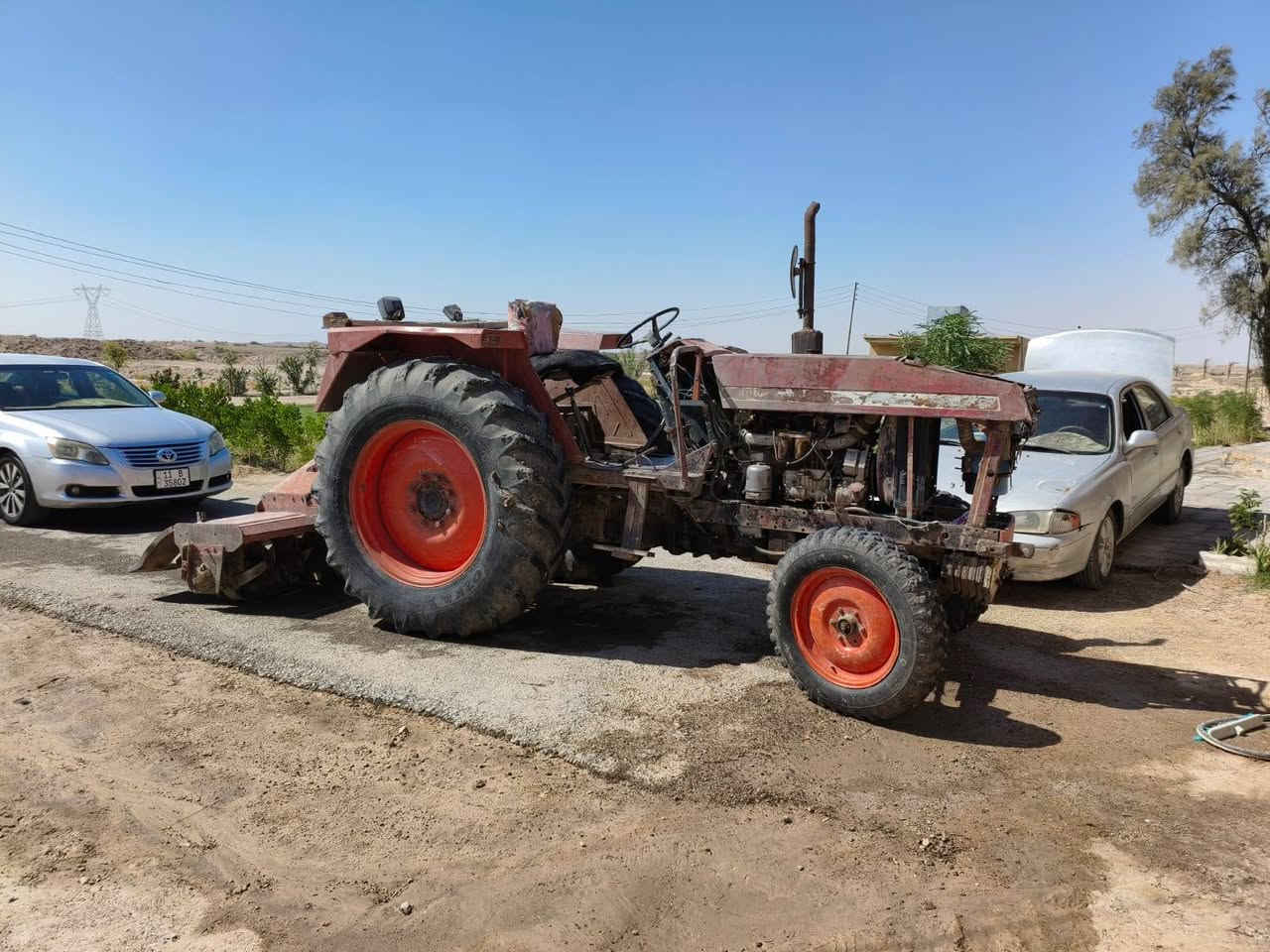السلام عليكم
مكينه عنتر 80 محسن مجفته. بنهايه الموسم الماضي مكينه خير من الله وراها رباشه تركي وديجر. رايدها 6 مليون وبيها مجال لو ماعندي مريض ما ابيعه ونسأل الله لايعوز احد ولا يشوفكم مكروه. ***********
