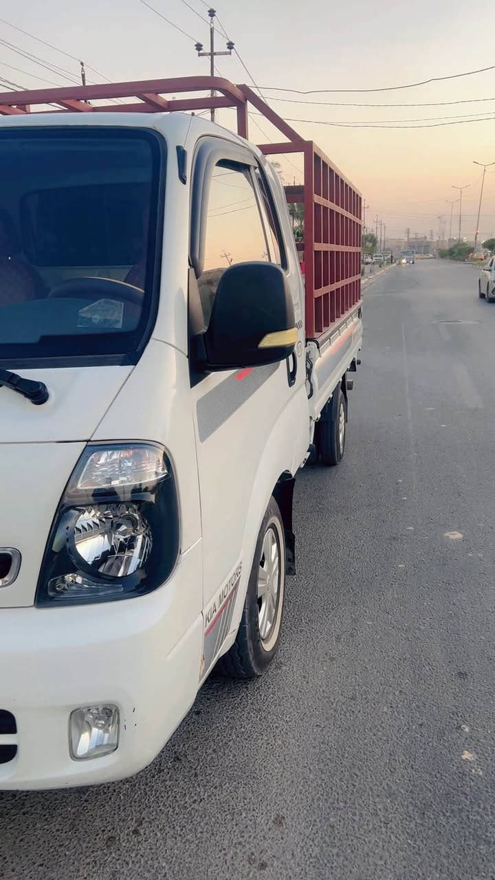 كيه بنكو 2700 السياره حلوه ومآبيه اي نقص رقم إنكليزي بابل وسنويه جديده موديل 2019 السعر 118 وبيه مجال للستفسار الاتصال *********** 
***********

نص مكتوب في الصور:
- SOUND ON!