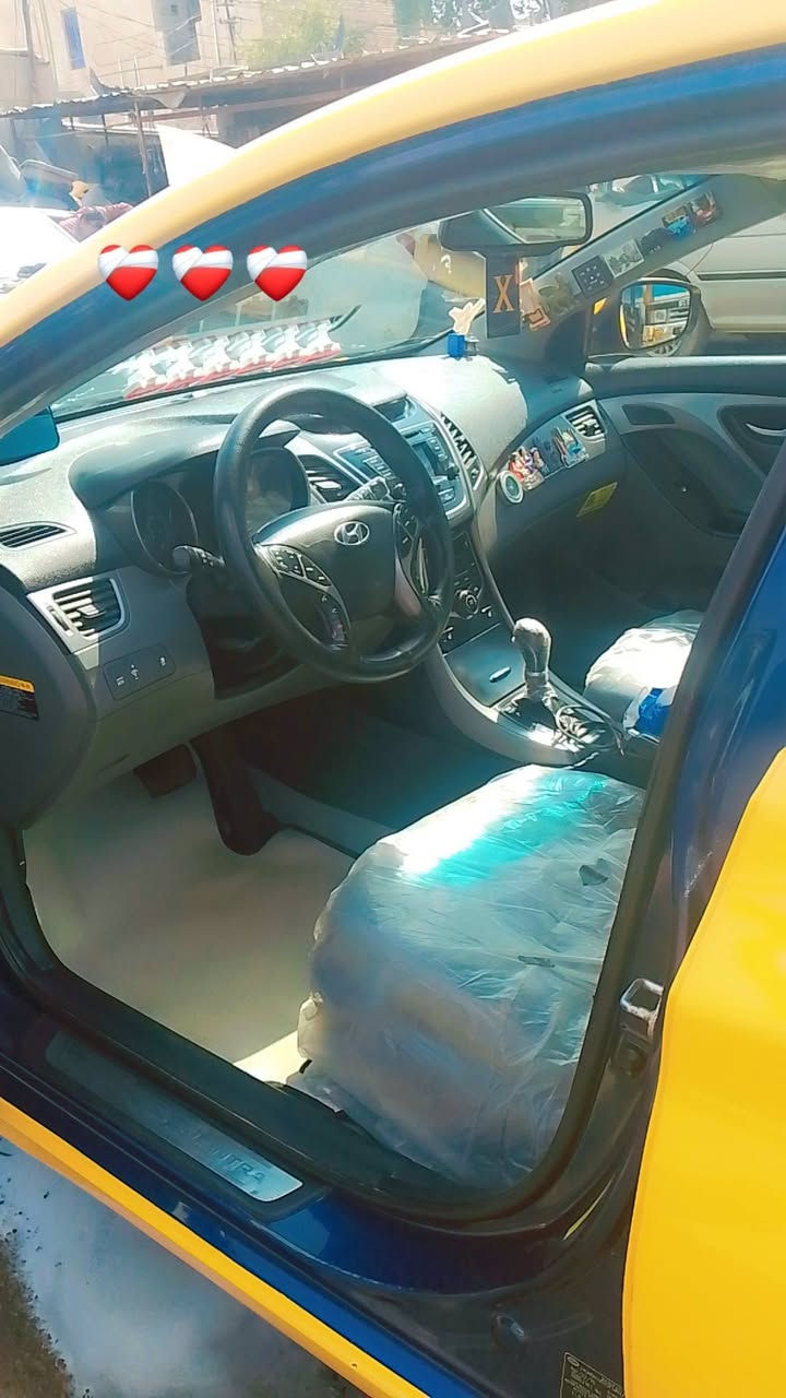سلام عليكم احبتي الغوالي
الانتره موديل ١٦ بدون حادث 
كير مكينه تمام مكينه مفتوحه سايس ٢٠ 
سياره جاهزه تبريد عاطل سعر ١٠٠ 
مكان الأمين الثانيه ***********
