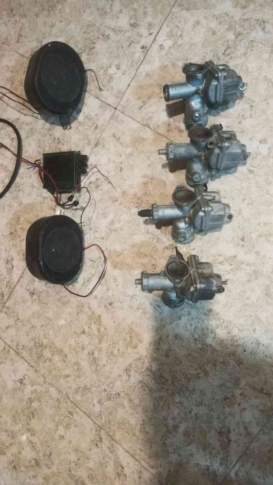 شو لازمك خبرني واتساب او ماسنجر وتعال وتدلل***********

