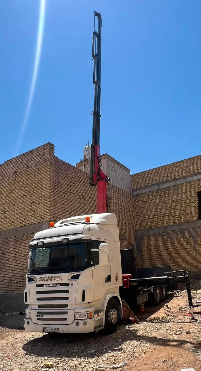 اسكانيا  كرين موديل 2006. سحال تك تاير 

كفالة عامة. محرك R420

جهاز كرين بافنگر حجم 27002  . 9طن  خسمة سلايت 

منظومة ريمونت كامله نقص بس ريمونت  رجلين طكتين  موديله 2007 مكفول. 

بدي اسرائيلي طولة 7متر نظيف 

بالسنوية كرين  سنوية  وهزة جديدة

سيارة جاهزة تبريد. و ثلاجة  حدادية جاهزة

      ***********
الخاص مغلق
