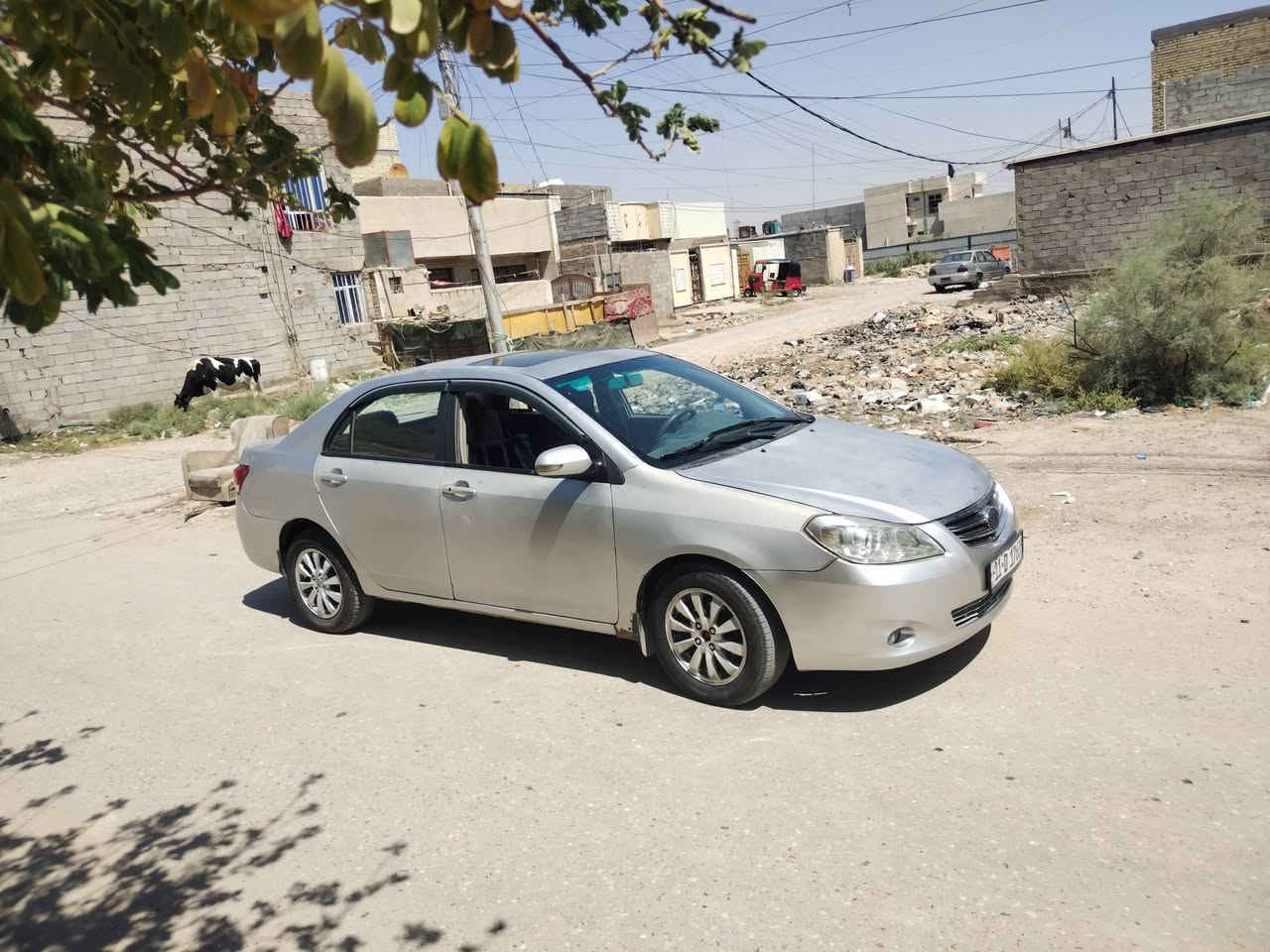 السلام عليكم بي وايدي جي تري اوتماتيك ٢٠١٥ رصاصي صدر جديد مع دبلات تخم تايرات باتري جديد قيش تيمن كيس بدلة جديد قايش دينمو وقايش كمبرسيرتبريد نوزلات جدد بيه منظمة غاز حتى الويارات مال بلكات جدد مجول جديد بيه ضربة على بارد جاملغ يسار مع دعامية جدد ييه جبنة تنضح دهن وجك بل سلف *********** بغداد الراشدية منطقة الانتصار سعر ٥٠ ورقة
