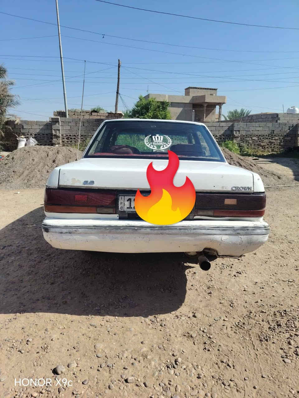 سلام عليكم البيع سيدان شرط تحويل والوكالة 30ورقه بيه مجال تصل وتدلل ***********
