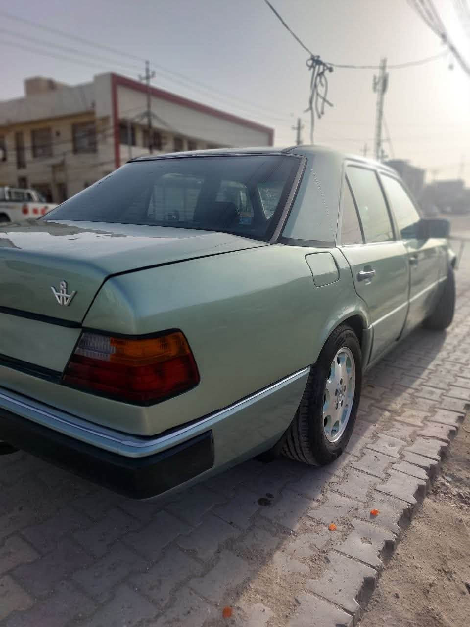 دب محور ٢٥٠٠تعمير جديد منضومه تبريد جديده نقص غاز فقط السياره عايزه حداديه رقم باسمي مشروع وطني 
مكاني كربلاء للتواصل *********** السعر ٣٩ قفل
