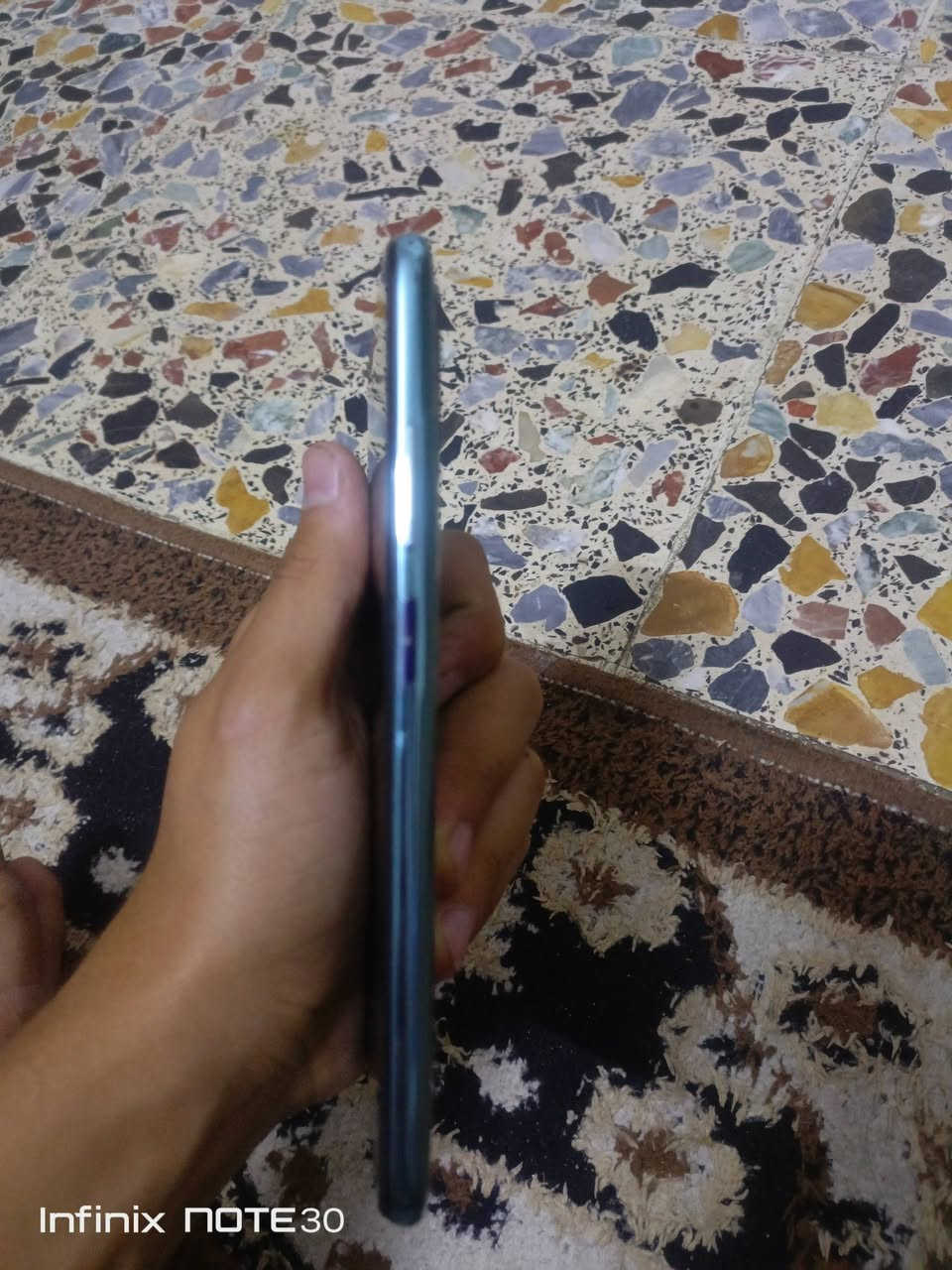 السلام عليكم ريدمي نوت 10s ذاكرة 128 60فريم ببجي من فئة شاومي الجهاز مبدل شاشة اصلية وبصمة جهاز نضيف كلشي شغال السعر 110 وبي مجال الرقم ***********

نص مكتوب في الصور:
- Infinix NOTE 30
- Infinix NOTE30