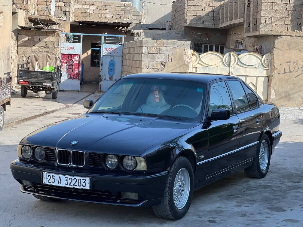بي ٲم 525  وارد یابان مودیل 1992 کیر و محرک بشرط تاخم سدر ٲمامي و خلفي بشرط كیر توماتیك تبرید ٲربع جام كهرباي رقمو سنوي بسمی جدید لحد 2028 هزة جدید كوبون بنزین بیها سیارة جاهز سیارة بیلاد شغال سعر 60 مجال رقم *********** كركوك, العراق
