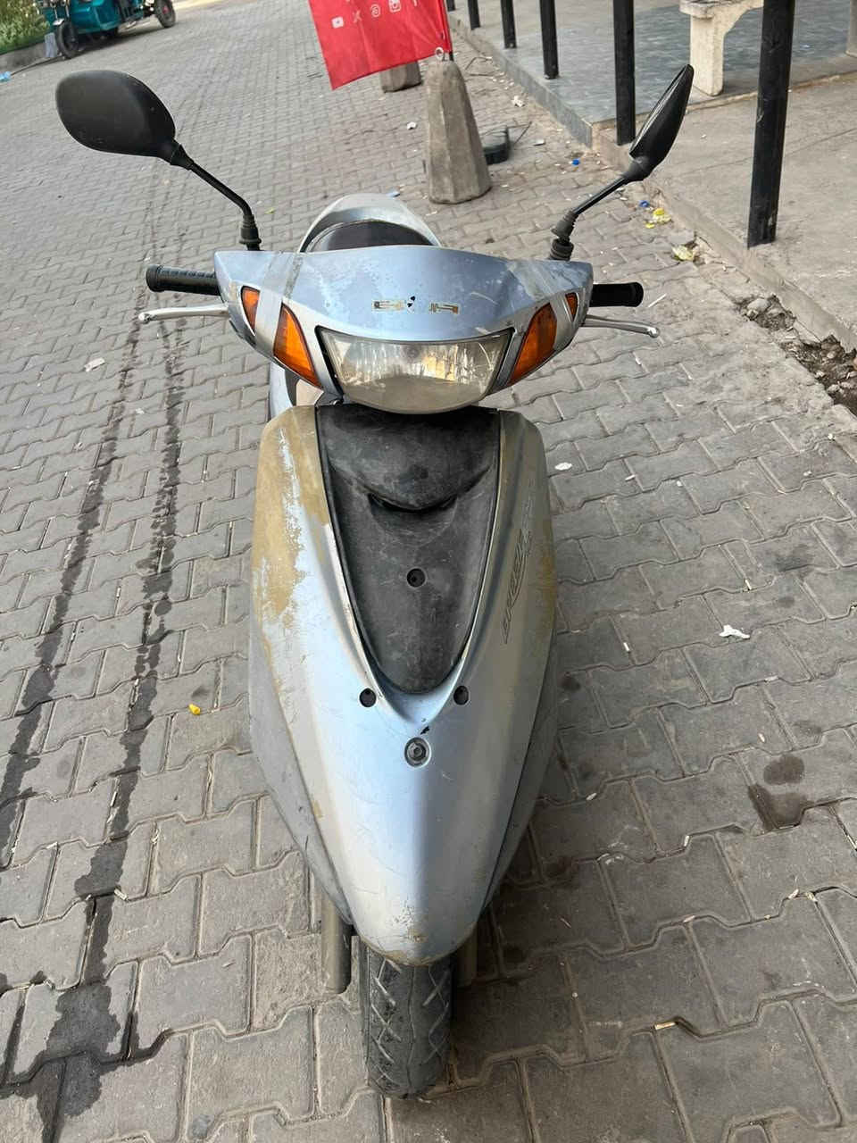 بيريز • كابريتر اصلي • اوراق اصليه