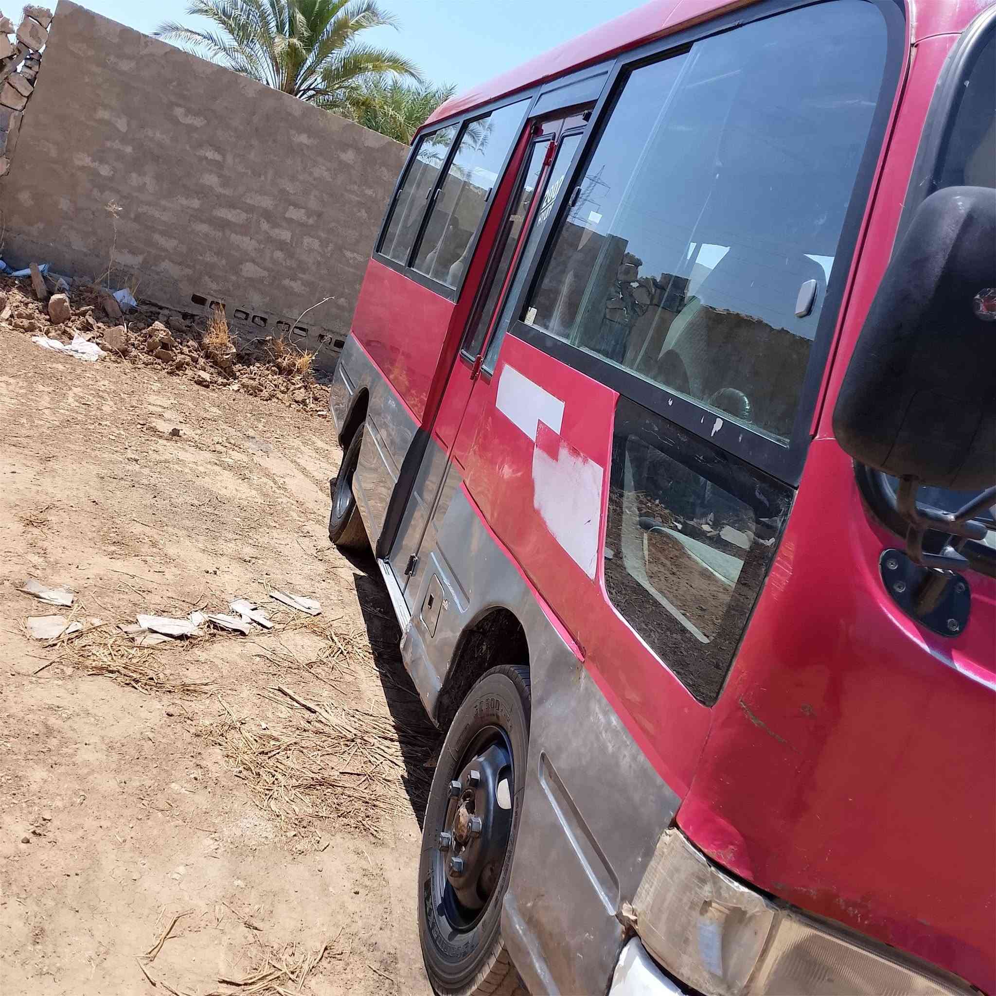 كوستر هونداي 2001 محسن كير محرك كلو بل شرط تبريد شغال تايرات نص عمرر الي ورهه الكدام جدد صدر نص عمرر رقم اسليمانيه بأسمي شرط التحويل سنويه منتهيه بل 2024 سعرهاا 140 وبيه مجال ‏‪***********‬‏
