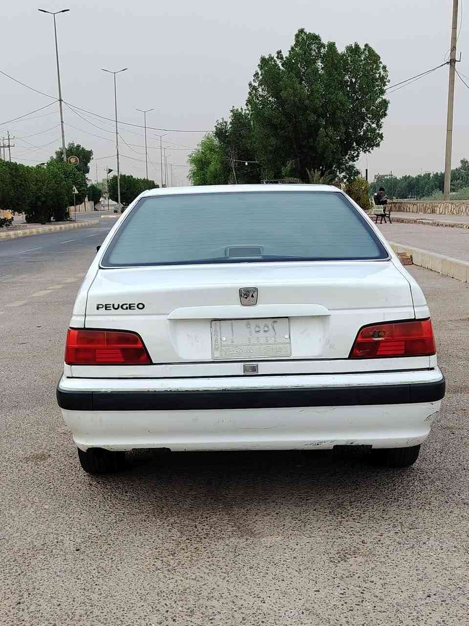 سلام عليكم سياره بيجو بارص ٢٠١٣ سياره مكفوده ما عده ضربه في الجاملغ وبيها تكحيل بسيط سنويه ما ساقطه راعيها موجود *********** الموشراي لا يتصل
