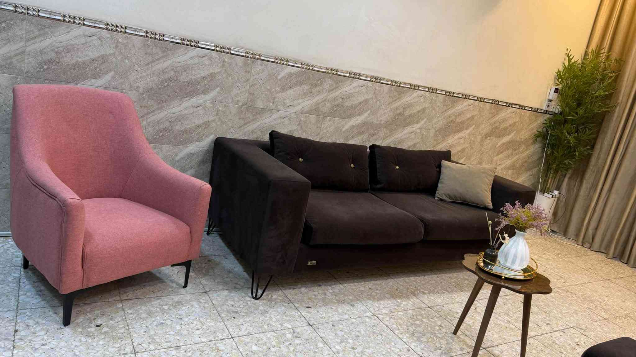 تخم تركي 7 مقاعد 💺 نضيف جدا السعر 425 بي مجال قليل *********** العنوان الشعب
