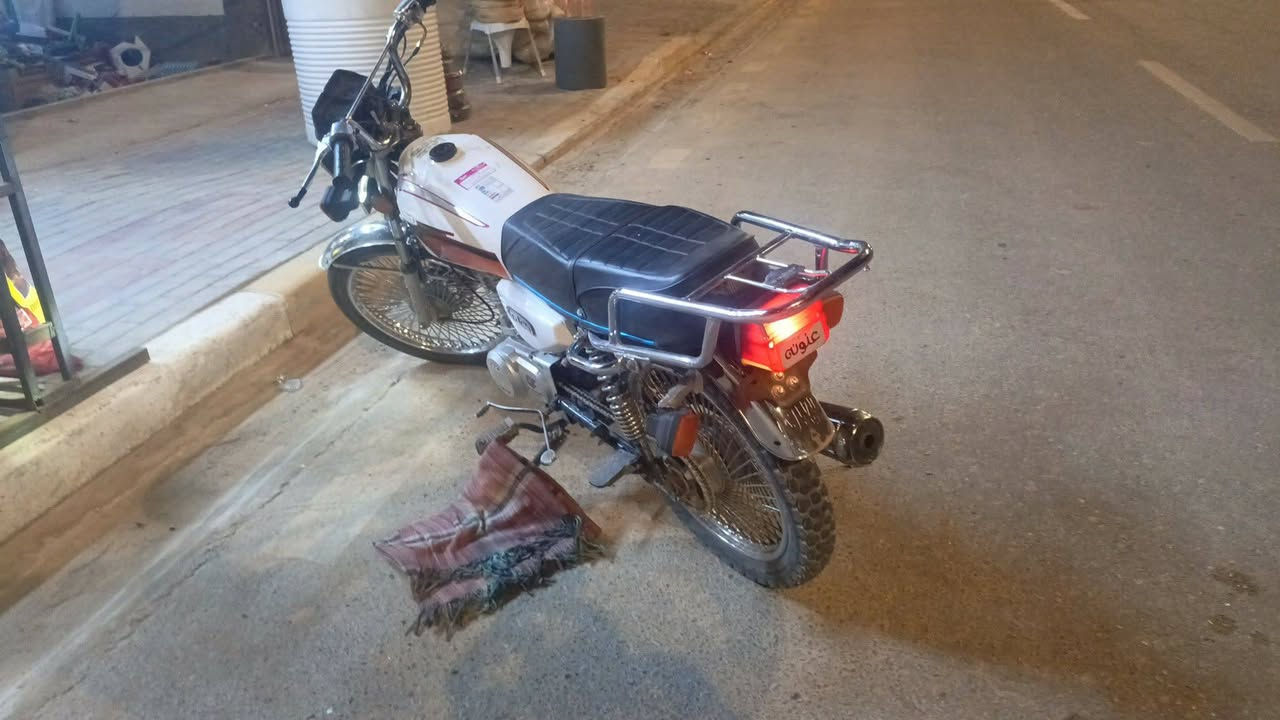للبيع فول دراجه ما مفتوحه 23سعرها 400بيها مجال  ***********
