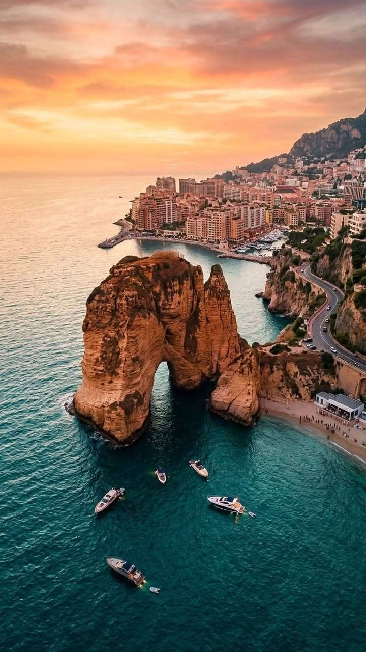 🌹✈️🇱🇧
🇱🇧✨ على بركة الله تعالى نعلن لكم عن برنامجنا السياحي إلى لبنان ✨🇱🇧

✈️ طيران مباشر
من مطار بغداد الدولي 🇮🇶
إلى مطار رفيق الحريري الدولي – بيروت 🇱🇧

🗓️ مدة الرحلة:
🏨 ٤ ليالٍ | ٥ أيام

📍 السكن:
🏨 فندق مميز بالقرب من منطقة الروشة 🌊🌴

🥐 وجبة إفطار صباحي ☕🍽️

🌆 الجولات السياحية:
✨ تكون حسب رغبة المسافر واختيار المناطق التي يرغب بزيارتها
📸 بحر 🌊 | طبيعة 🌲 | أسواق 🛍️ | أماكن سياحية وترفيهية 🎡

💳 متوفر نظام أقساط لجميع موظفي الدولة
🤝 تسهيلات وخدمة مميزة من بداية الرحلة إلى نهايتها

📍 العنوان:
واسط – قضاء الحي – شارع البالات
🏪 محل براند حسين الخواف

📞 للحجز والاستفسار:
***********
📲 أو مراسلة الصفحة

🌹 الحاج حسين الخواف
✈️ غايتنا خدمتكم وصنع أجمل الذكريات معكم ❤️

🇱🇧 لبنان… رحلة تجمع بين الطبيعة والجمال والأجواء الرائعة ✨🌊❤️

نص مكتوب في الصور:
- ZAHER KHATIB