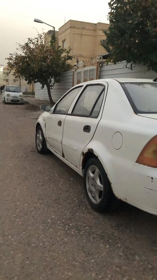 سي كي ما مرقمه ٢٠١٠ منفيس ووراقها كلها موجودة وعندي بيها وكالة من صاحب المنفيس من سنة ٢٠١٤ سيارة بيها محرك كورلا ١٨٠٠ ياباني بي تبخير قليل شغال كير وكهربائيات وتخم تاير وباتري كلهن نظيفات ويل كب ١٤ نظيف نجمه دواخل نظيفة 

سيارة عندي من ٢٠١١ والمكاتبة موجودة  

السعر ٥ اوراق بدون عمله من الاخير 

مكان سيارة ناصرية مركز شراي يتصل 
رقم تواصل 👇🏻 وبي واتساب وحياكم الله 

***********
